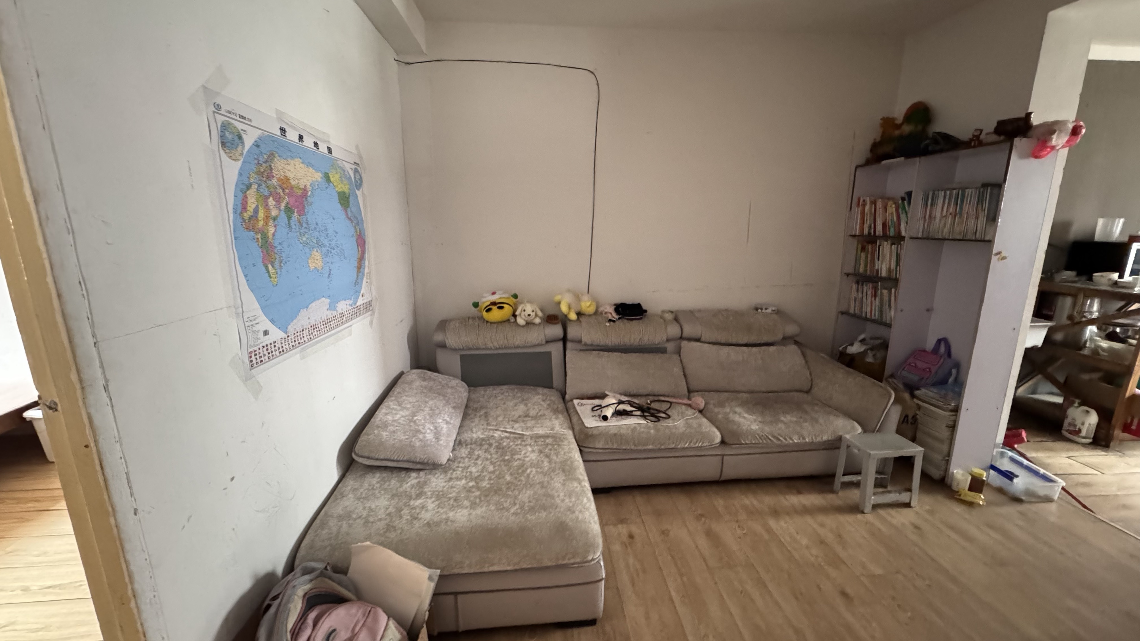 怡园北村北区 2室1厅1卫 90m²