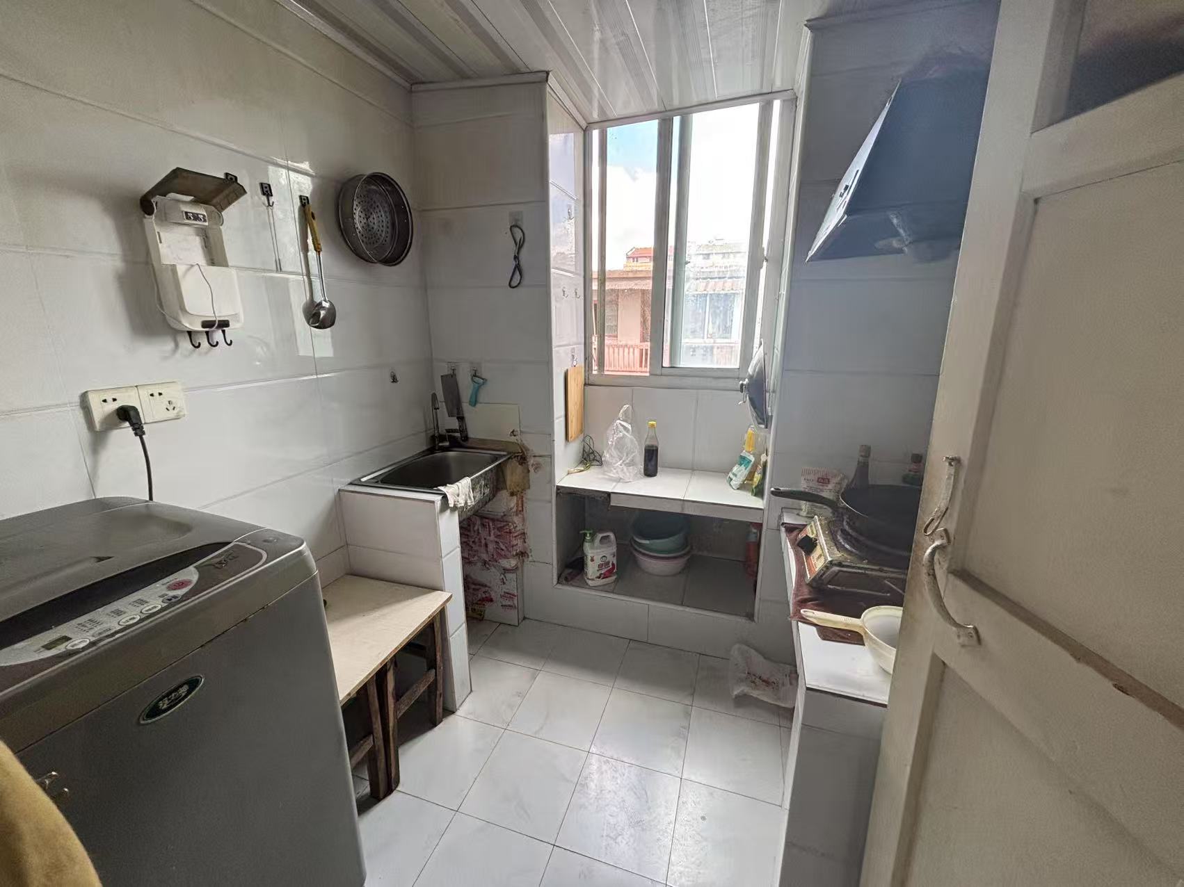 青年路新村 1室1厅1卫 49.5m&sup2;