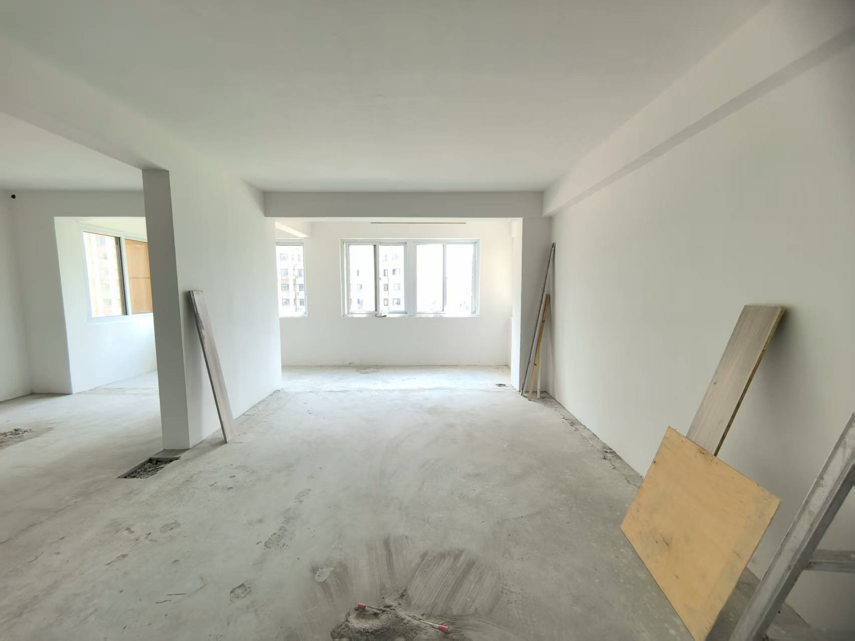 十里花苑 3室2厅2卫 142.92m&sup2;