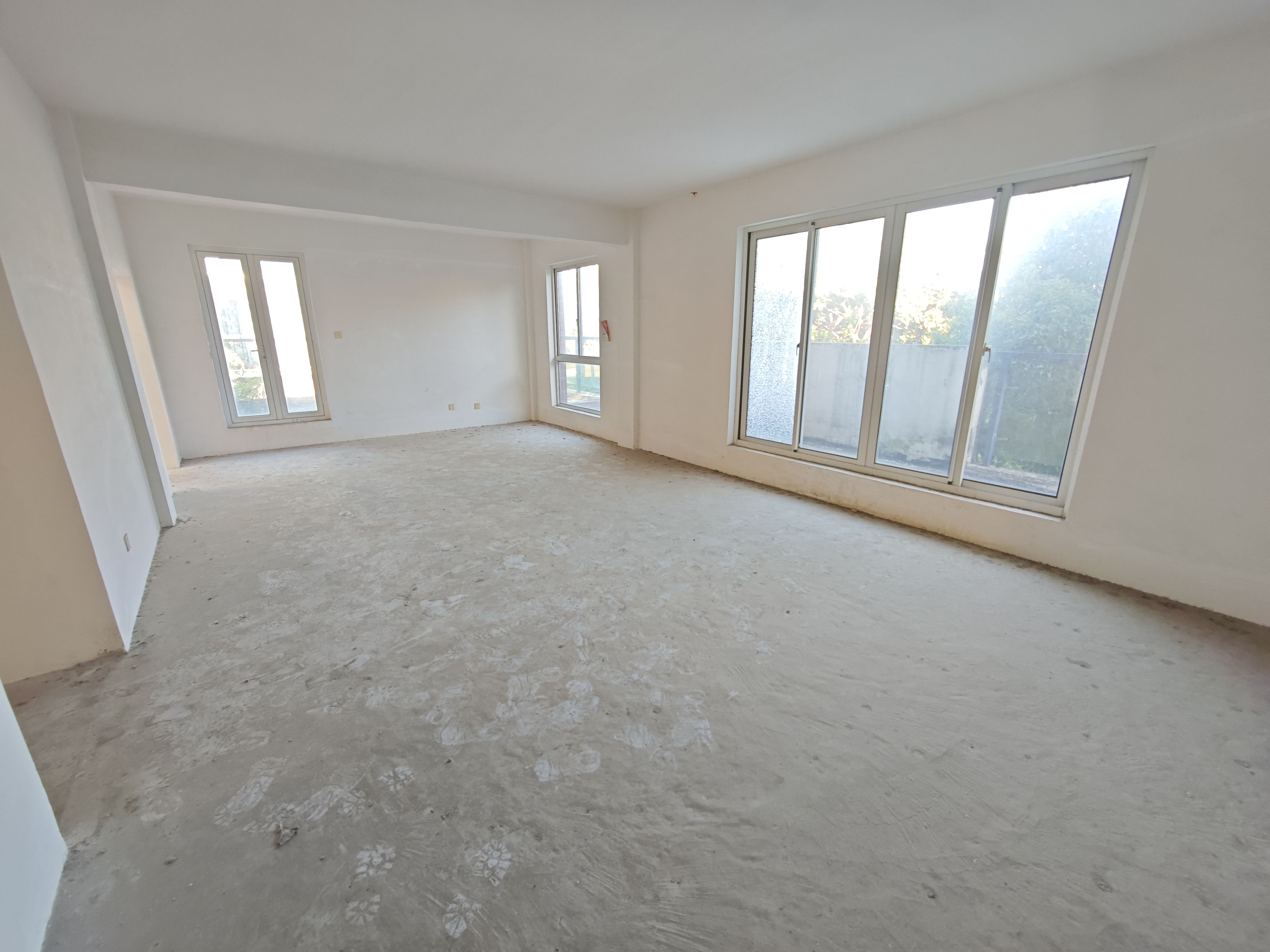 第九园 5室3厅3卫 675.48m&sup2;