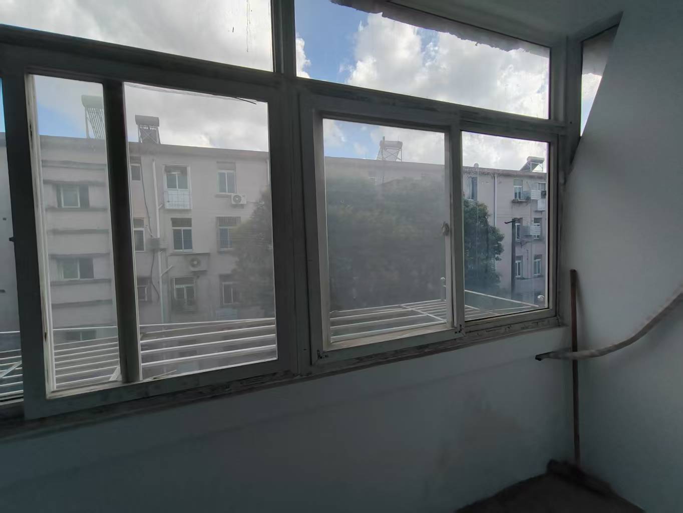 青年中路9号 2室1厅1卫 57m&sup2;