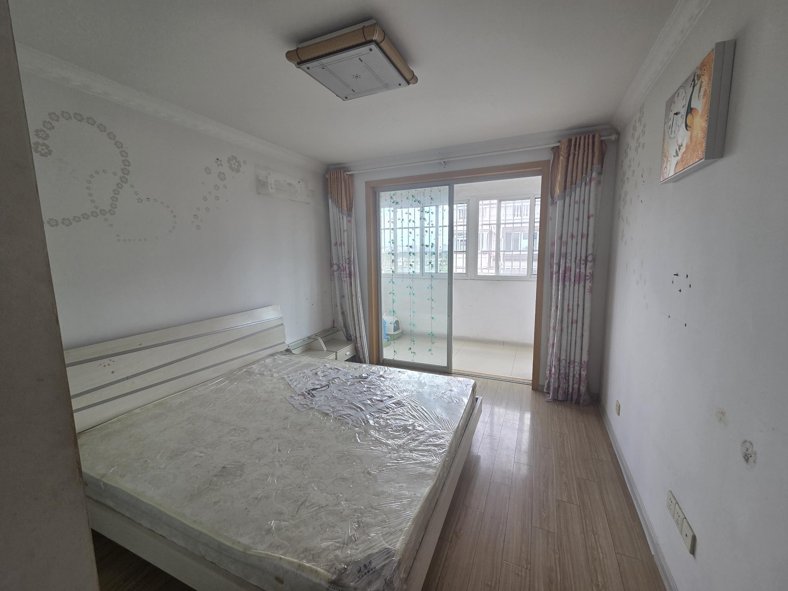 越江新村 3室1厅1卫 96.93m&sup2;