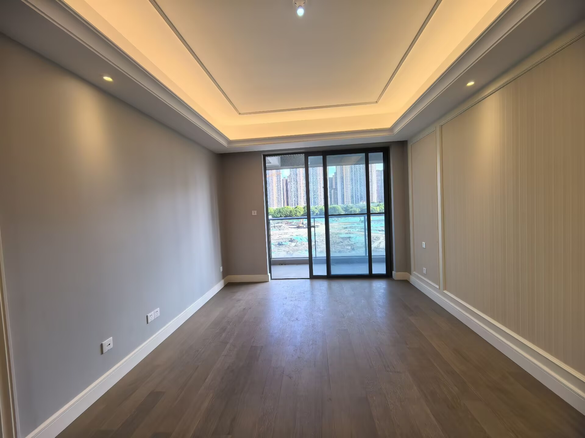 绿城桂语江南 3室2厅2卫 109.32m²
