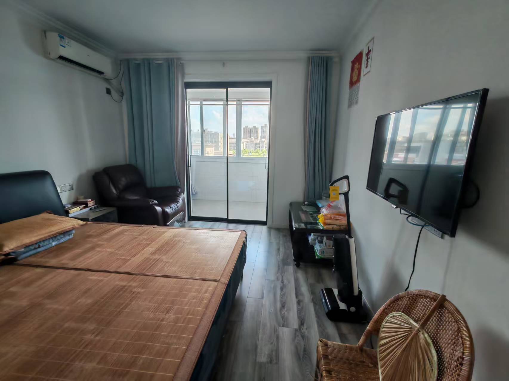 方大花苑 5室3厅2卫 111.48m&sup2;