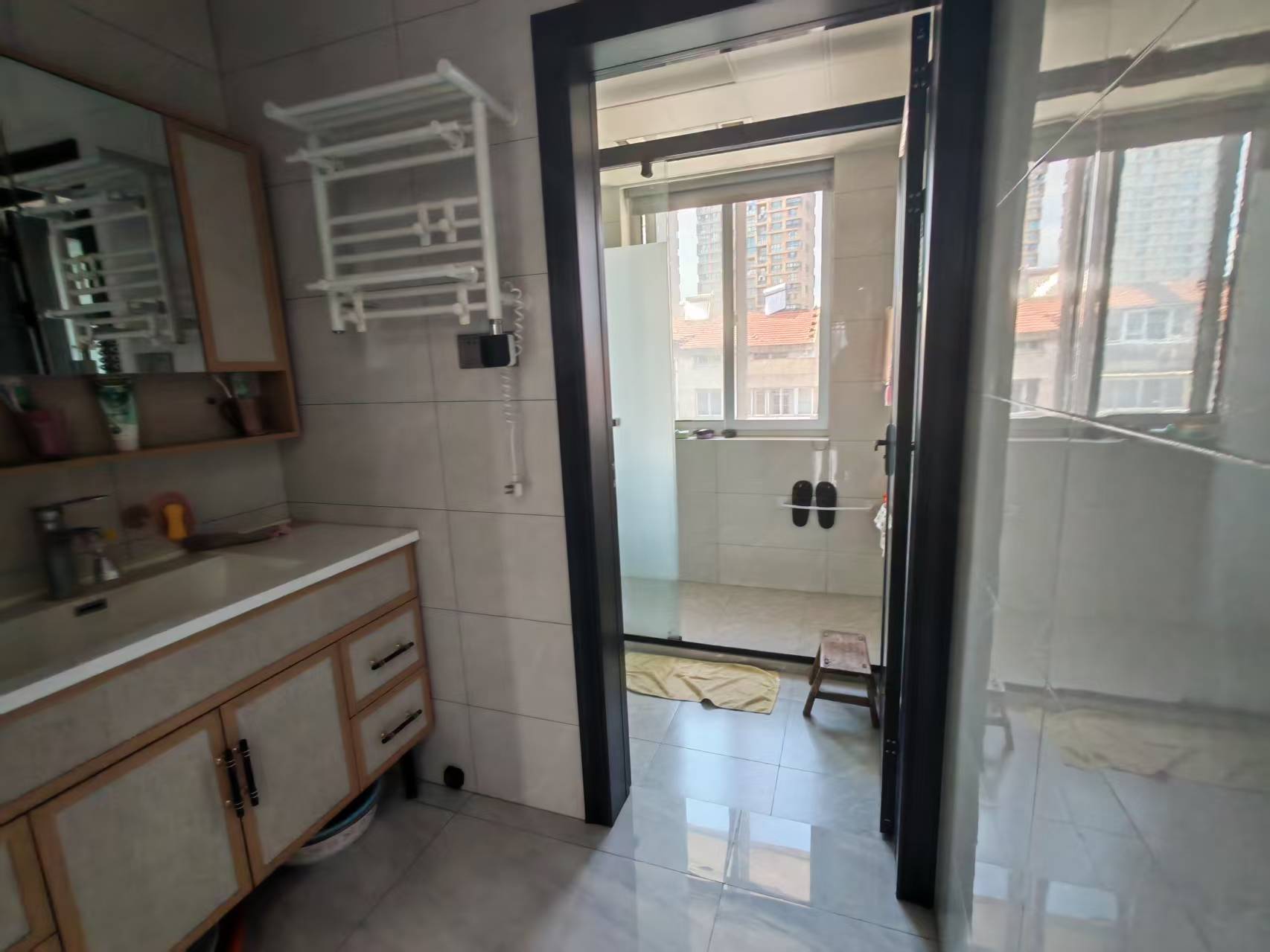 方大花苑 5室3厅2卫 111.48m&sup2;