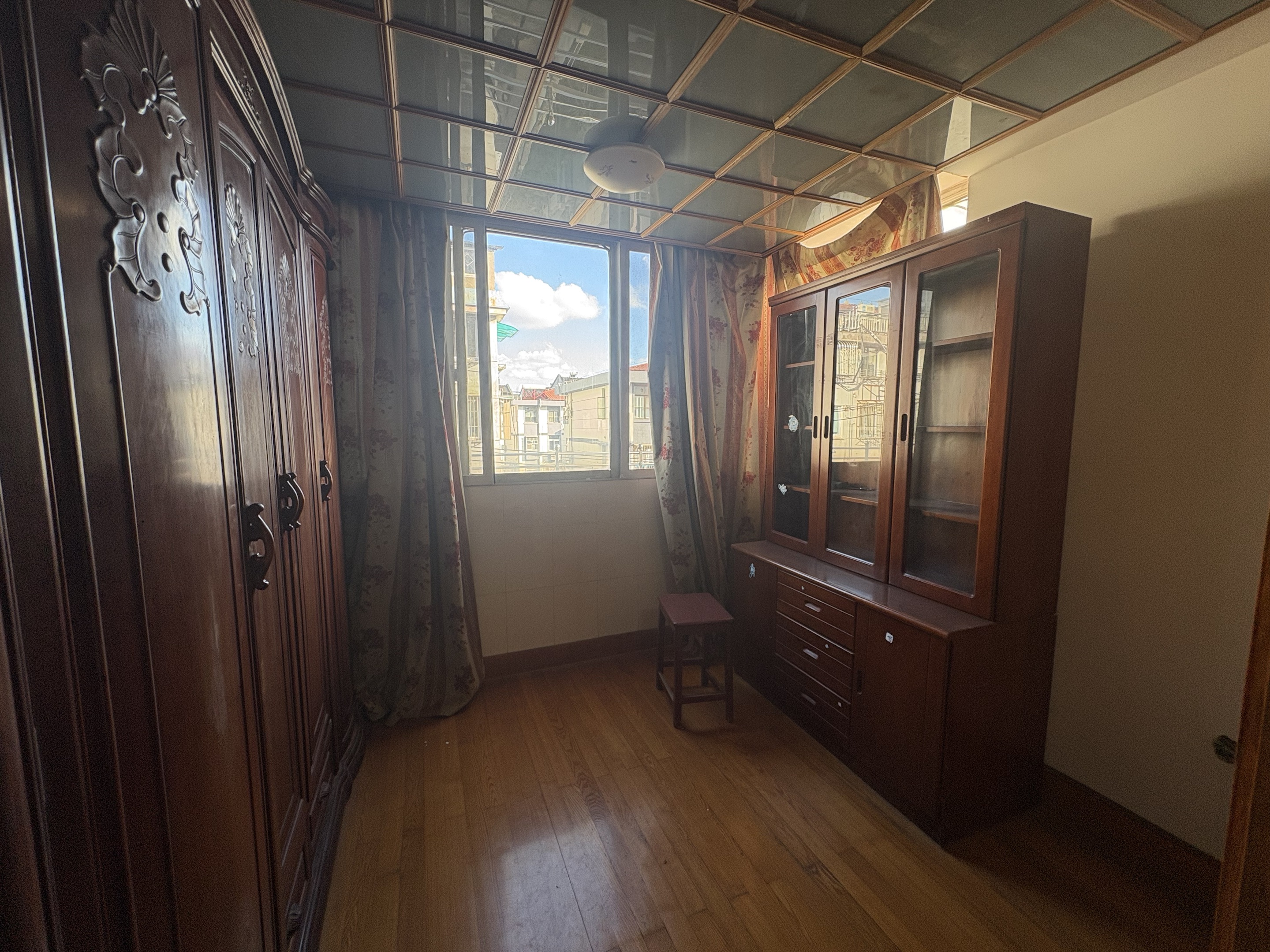 北园新村 3室2厅1卫 92m&sup2;
