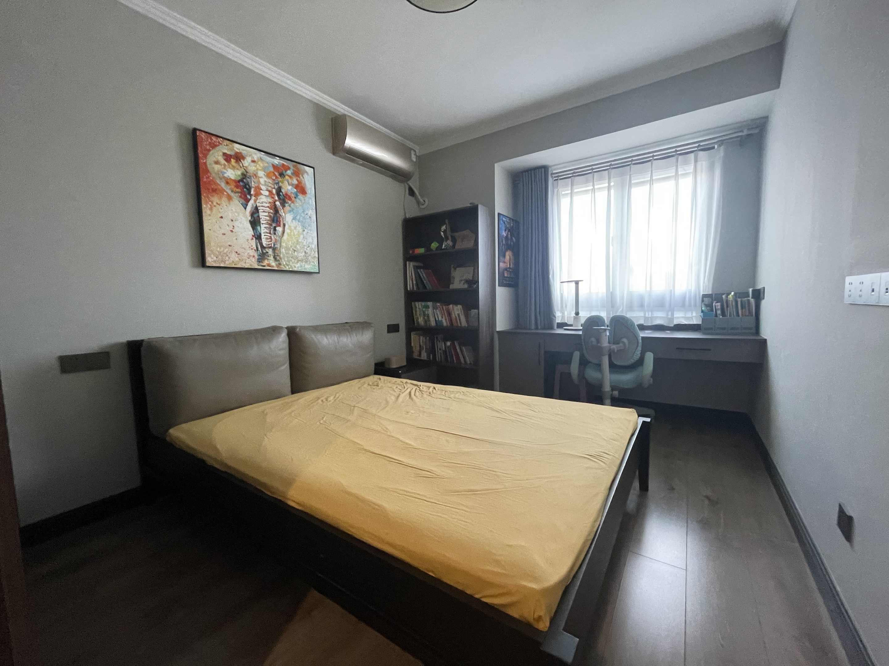 保利香槟国际 3室2厅1卫 122m&sup2;