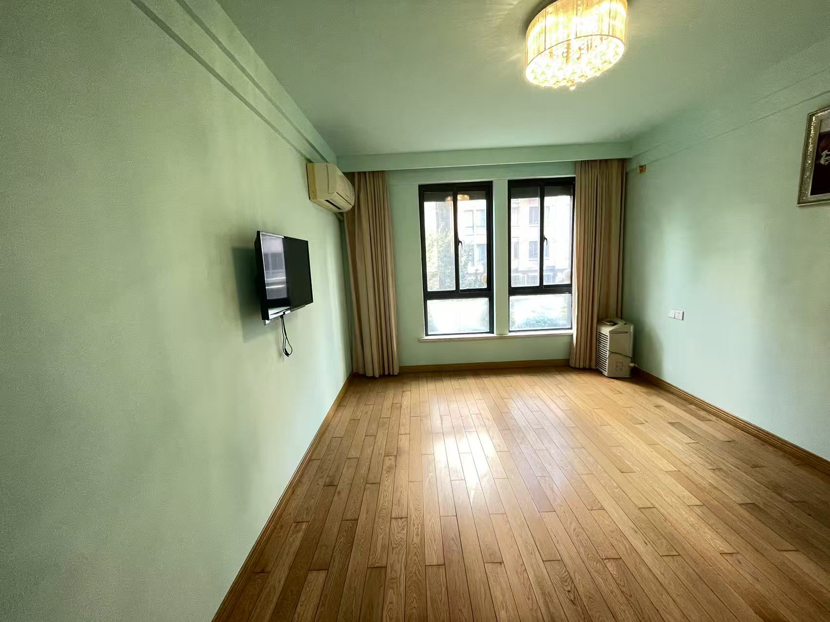 友谊嘉御龙庭 3室2厅1卫 144.00m&sup2;