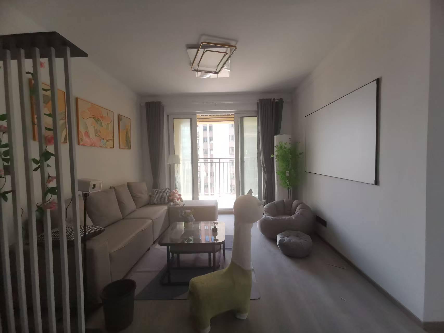 景瑞御府 2室2厅1卫 92.8m&sup2;
