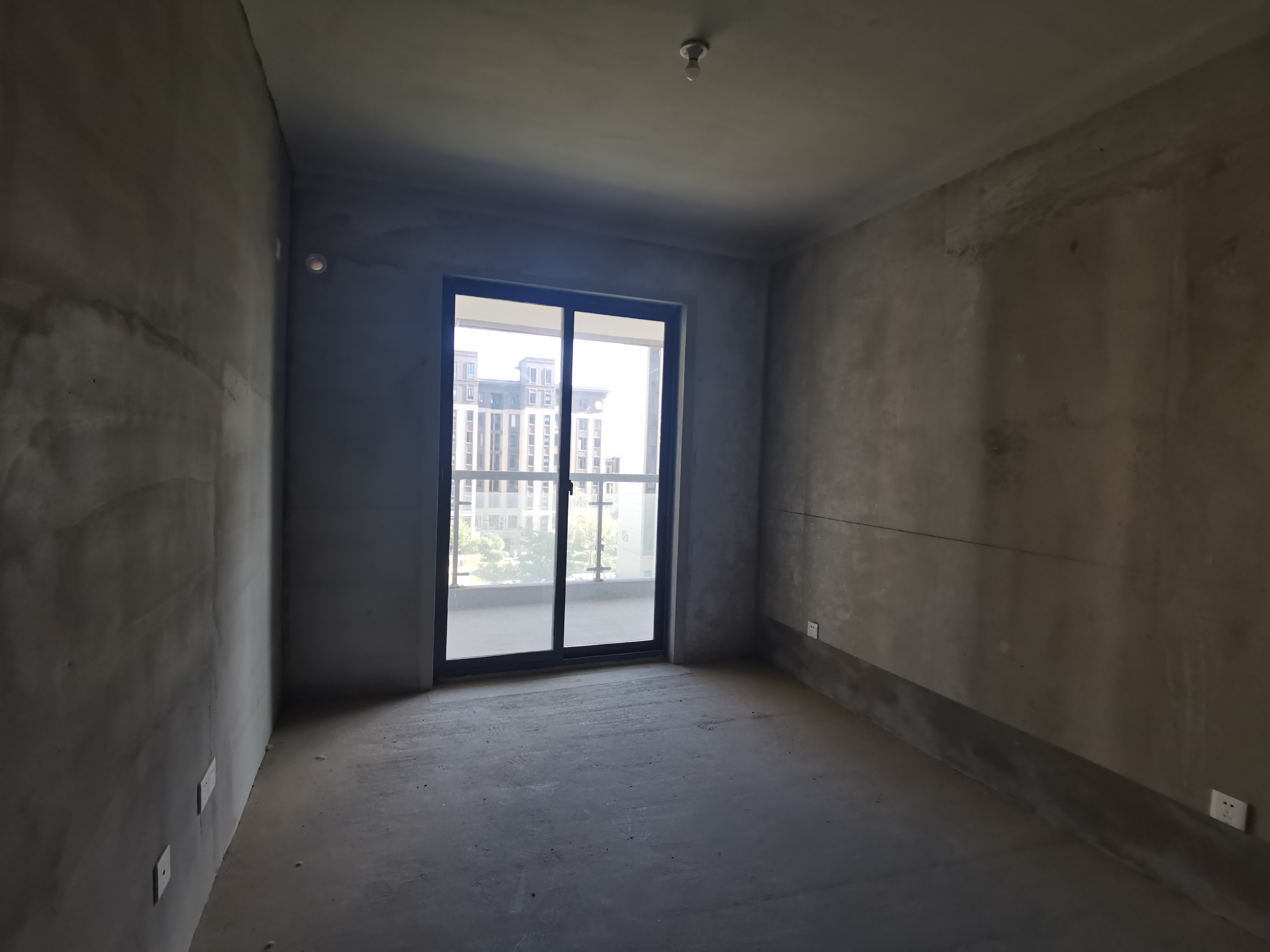 神辉上麟府 4室2厅2卫 122.00m&sup2;