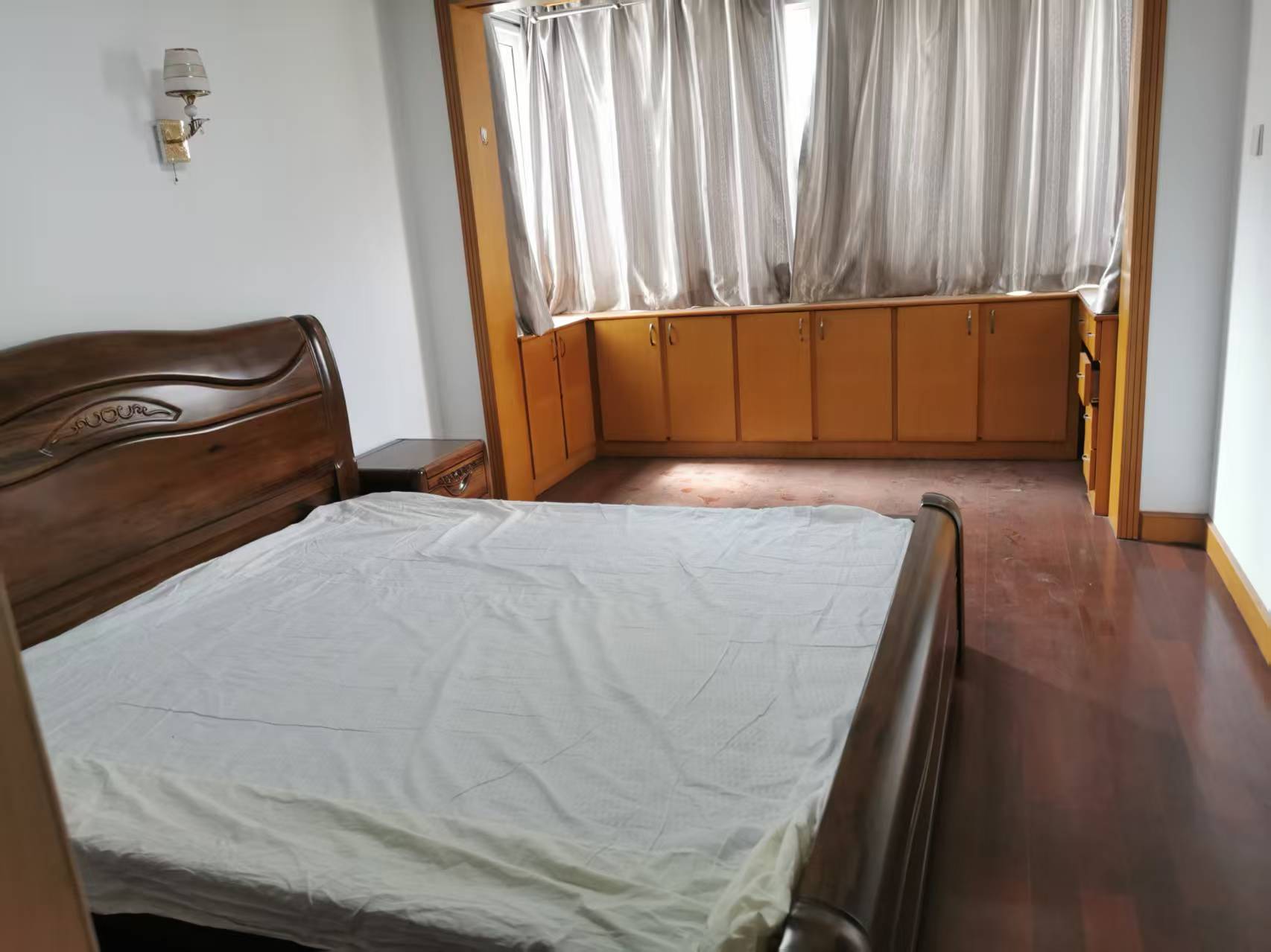 银花苑 2室1厅1卫 70.00m&sup2;