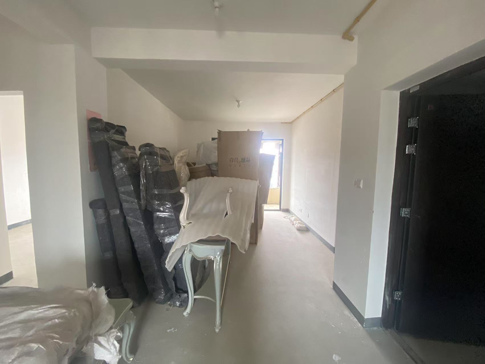 招商新城雍景湾 3室2厅2卫 105m²
