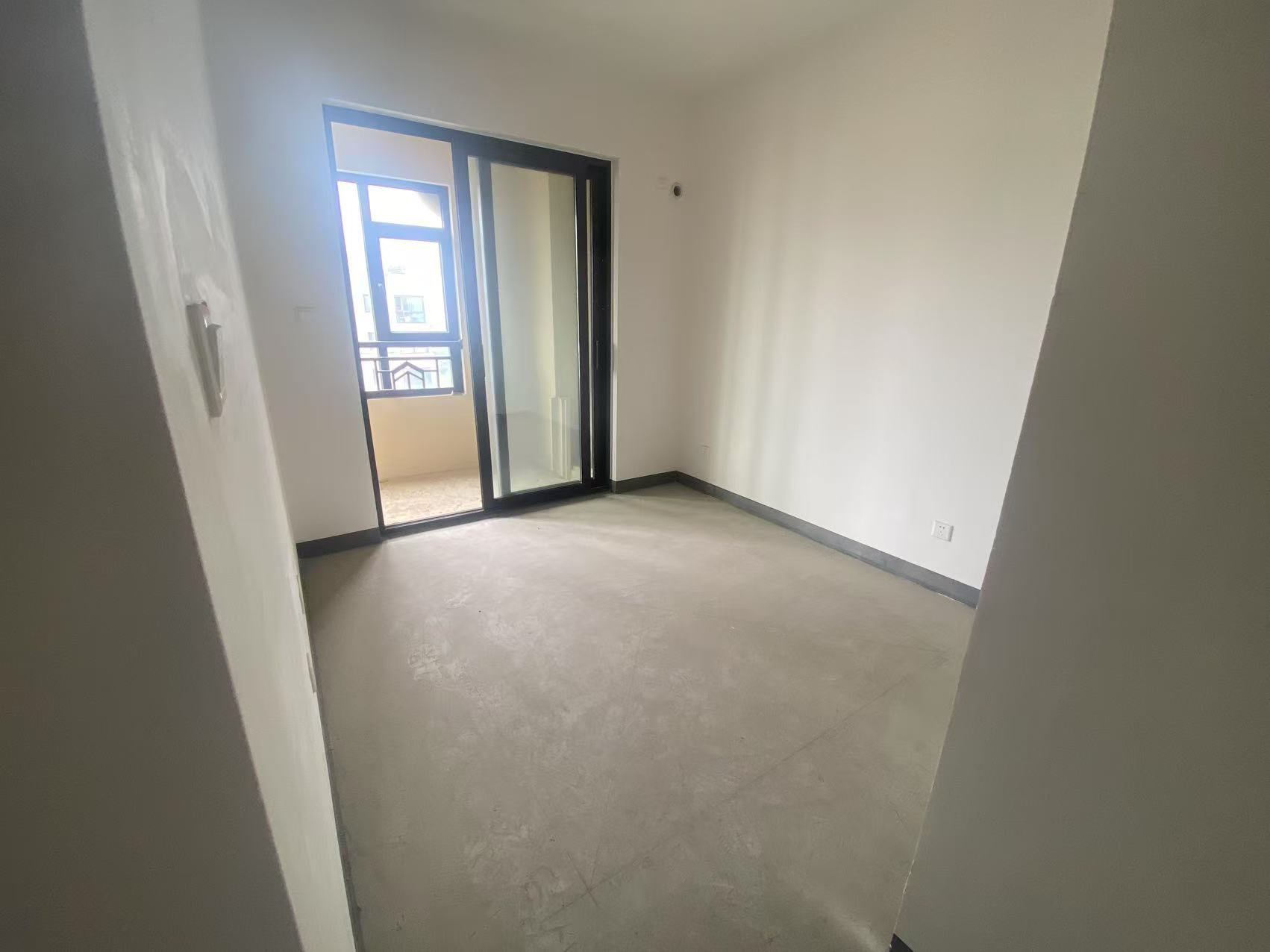 招商新城雍景湾 3室2厅2卫 105m&sup2;