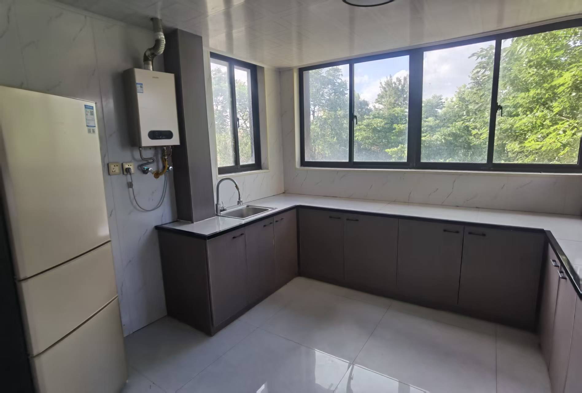 园林佳苑 2室1厅1卫 94.73m&sup2;