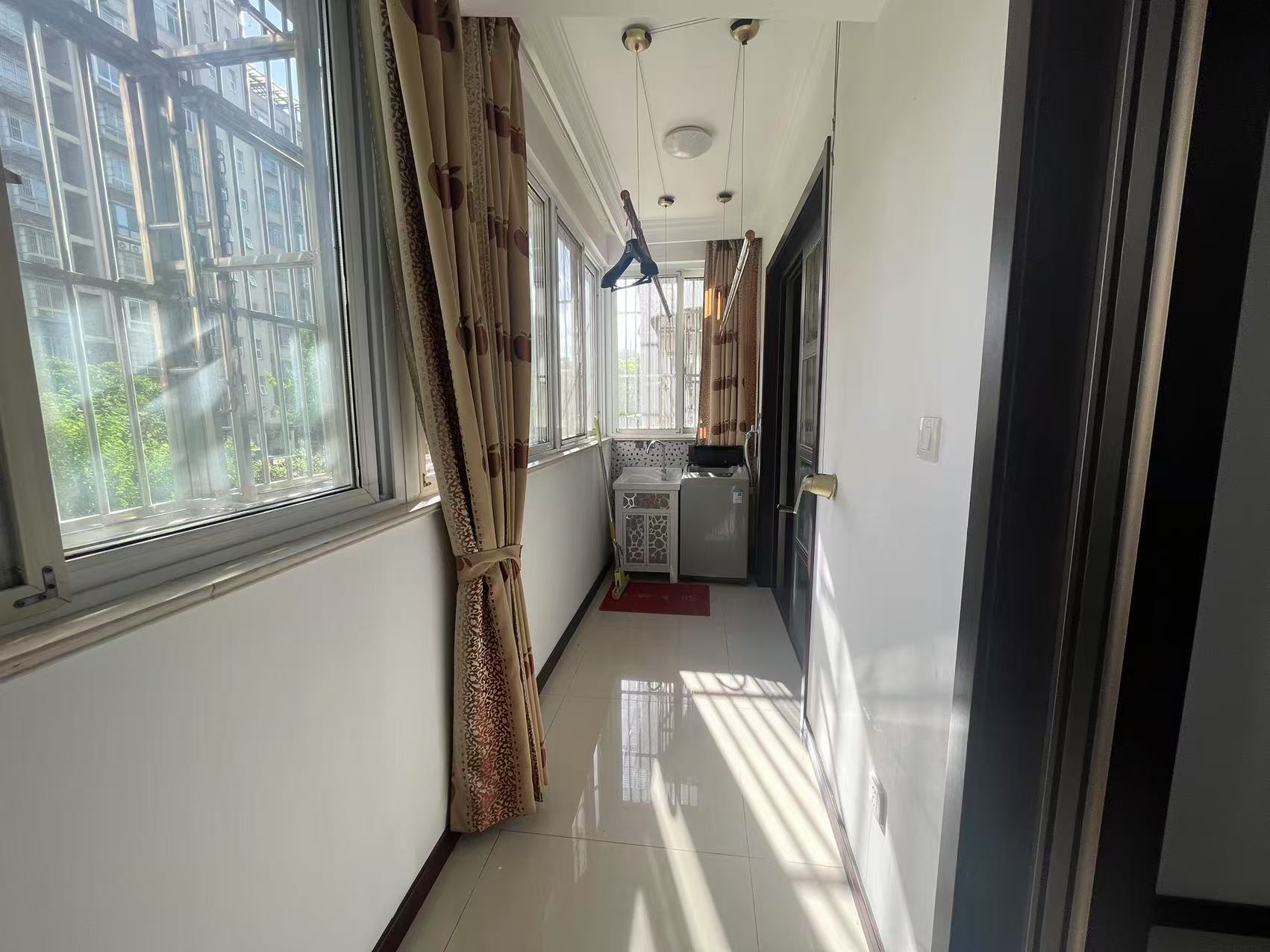 天晖苑 3室2厅1卫 130.00m&sup2;
