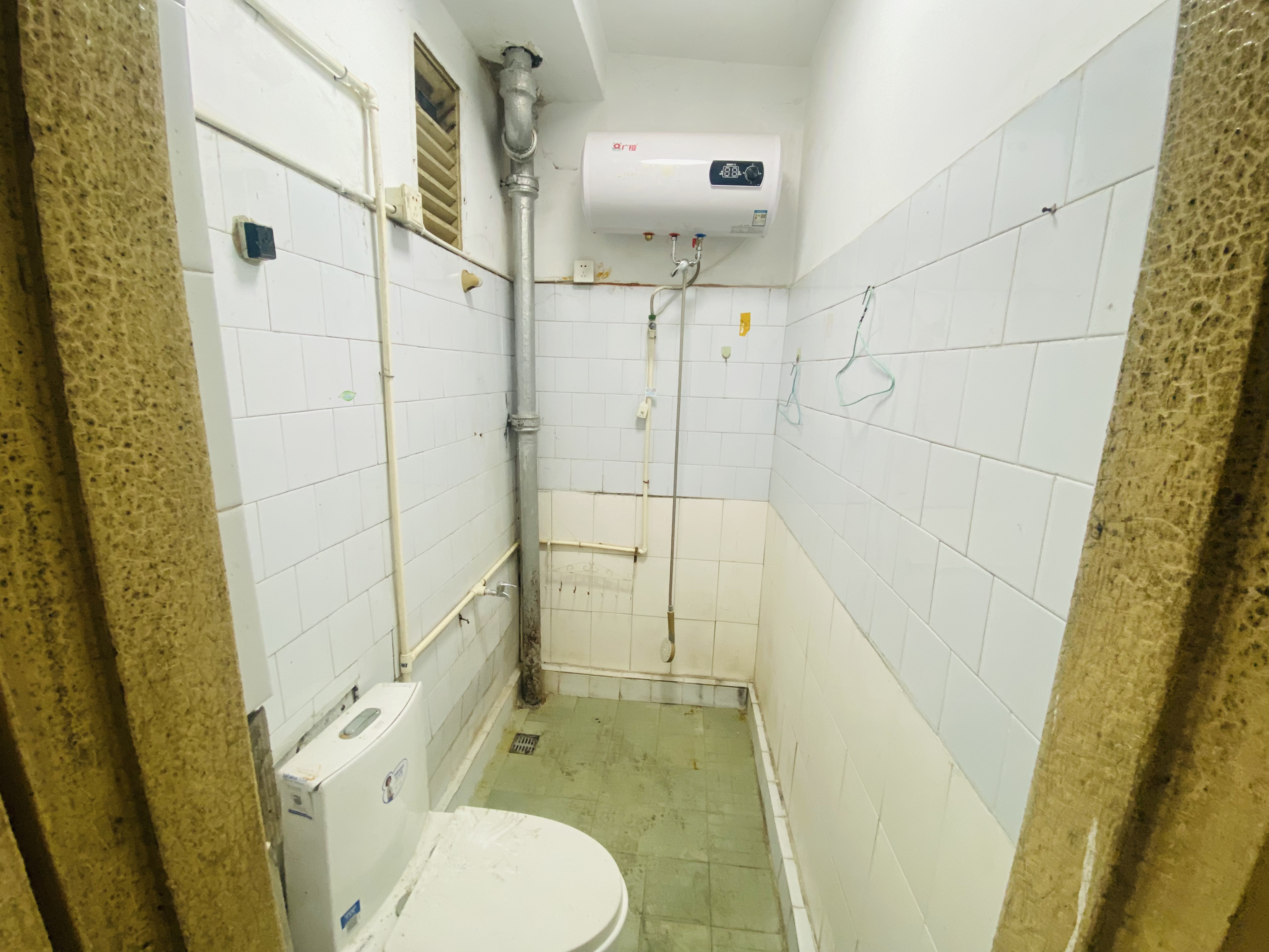 易家桥新村 2室1厅1卫 60.33m&sup2;