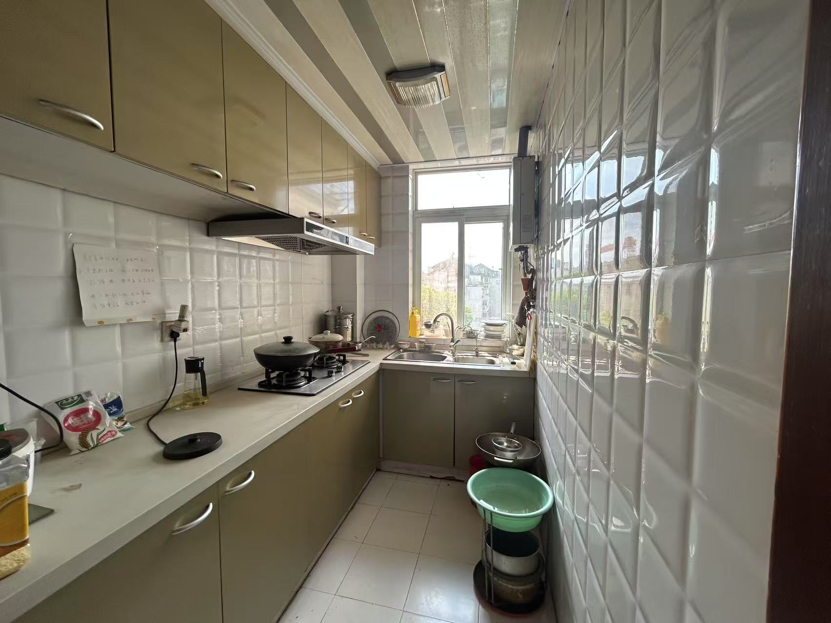 虹桥南村 2室1厅1卫 58m&sup2;