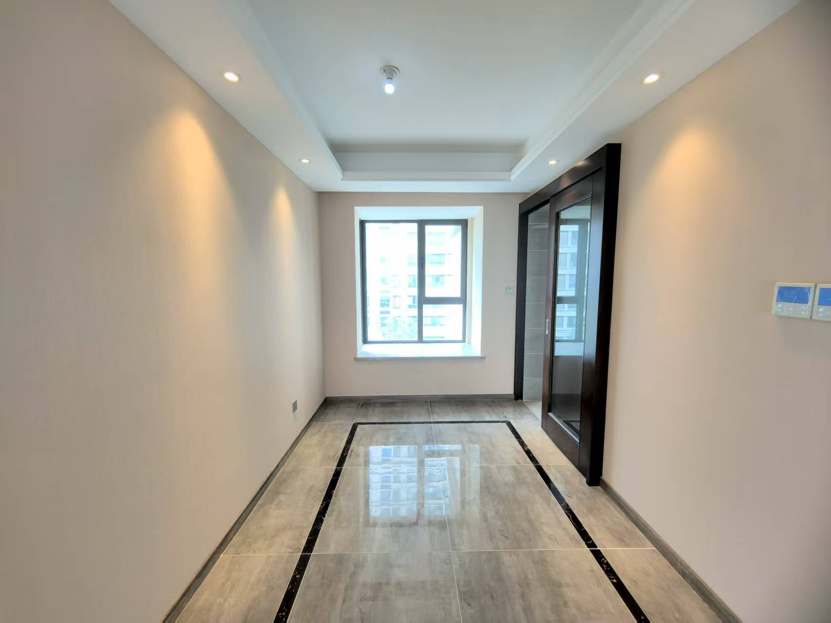 远创樾府 3室2厅2卫 121.68m&sup2;