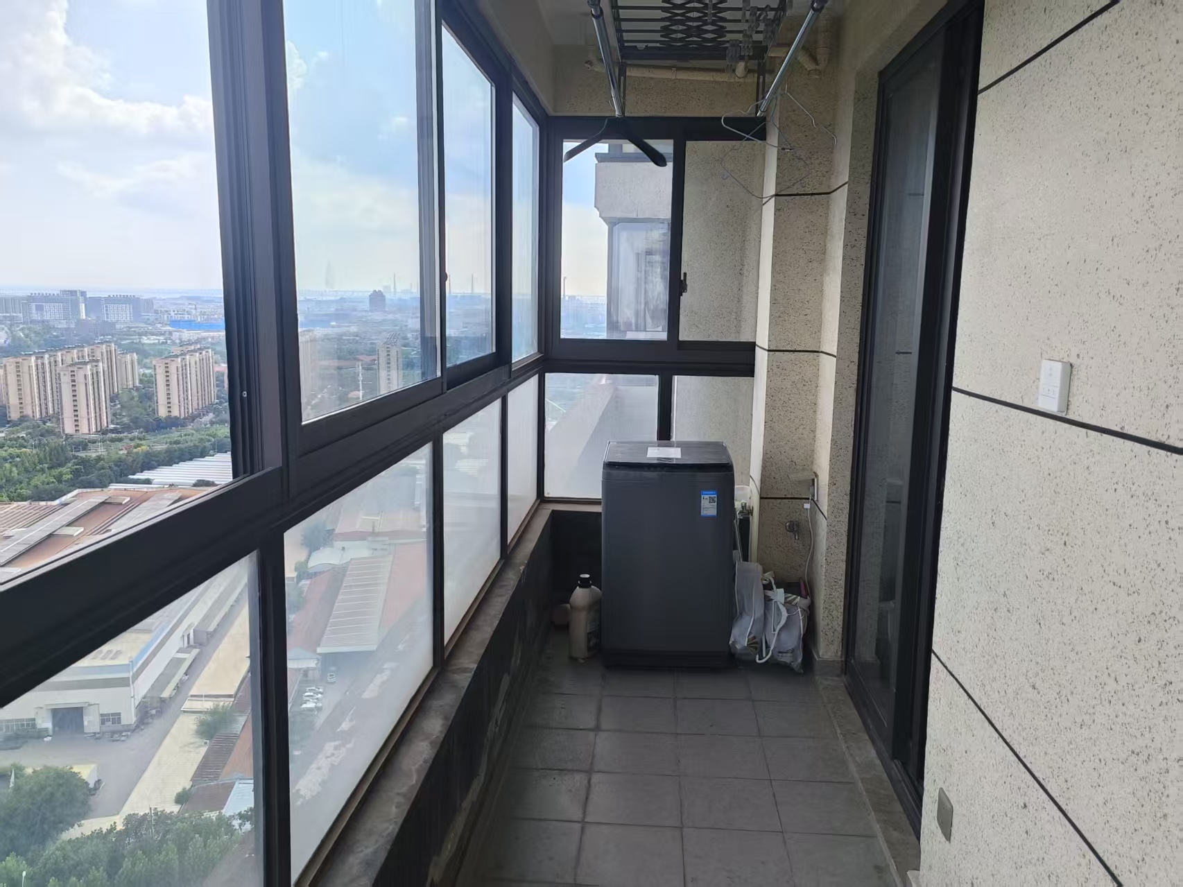 雍华府 3室2厅2卫 98m&sup2;