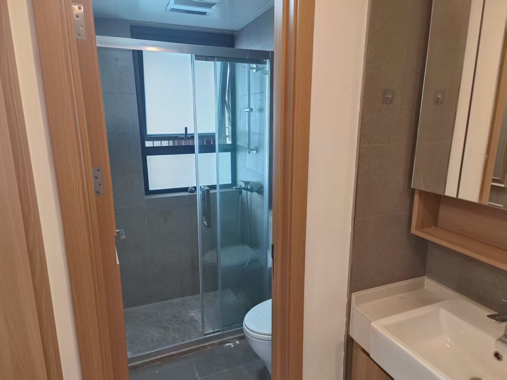 雍华府 3室2厅2卫 98m&sup2;