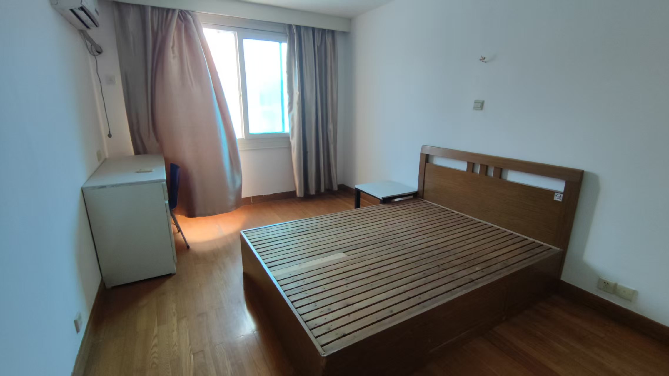 新桃园 2室1厅1卫 75m&sup2;