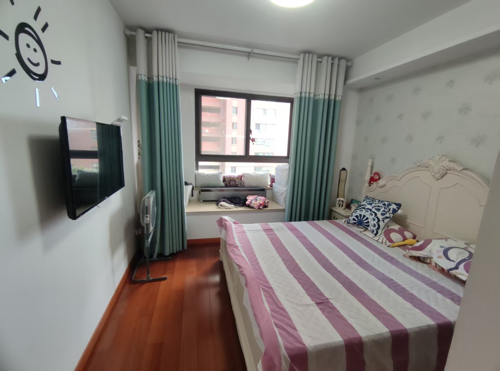 万濠星城 3室2厅1卫 98.1m&sup2;