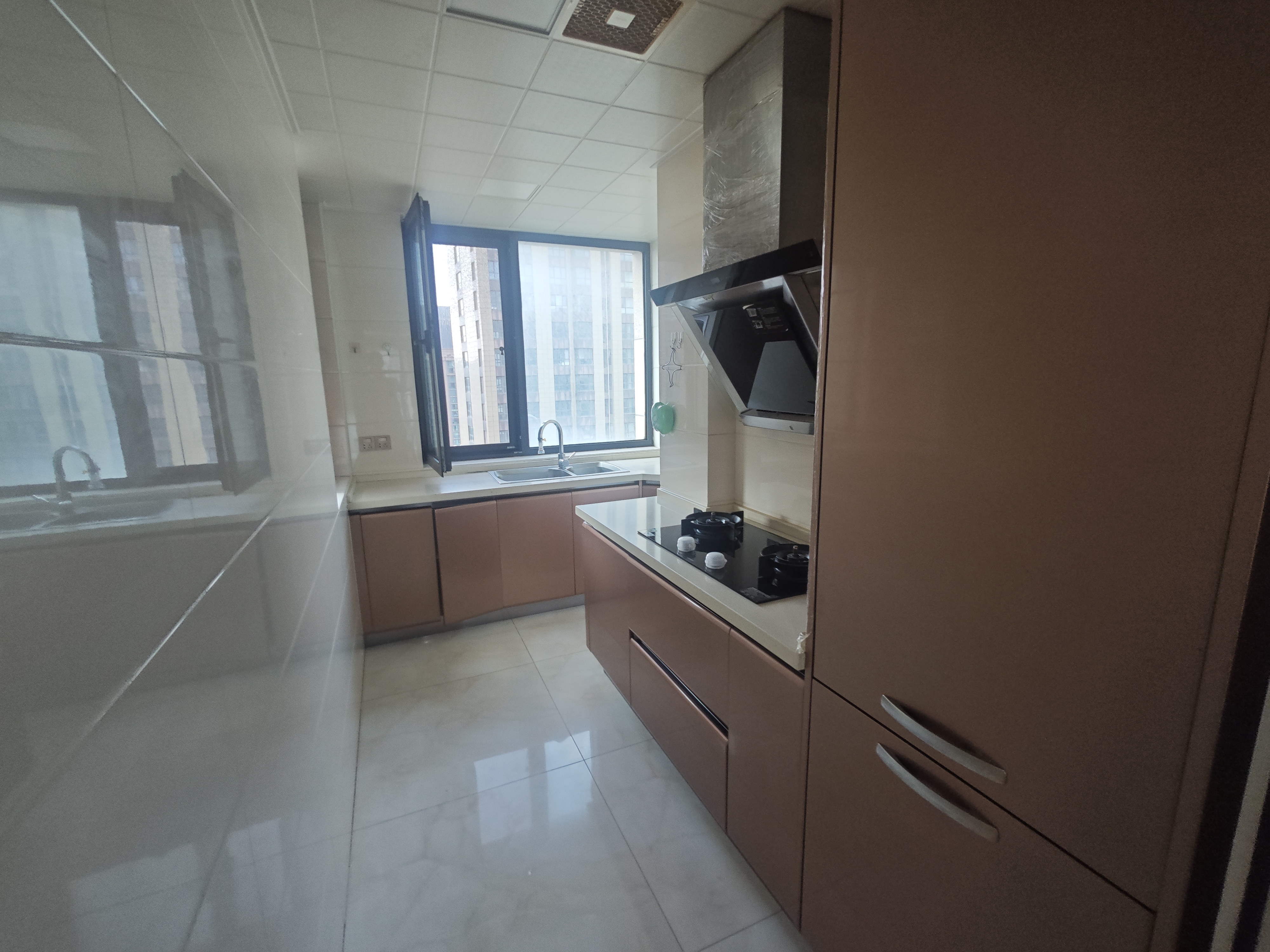 苏建学府雅居 3室2厅1卫 113m&sup2;