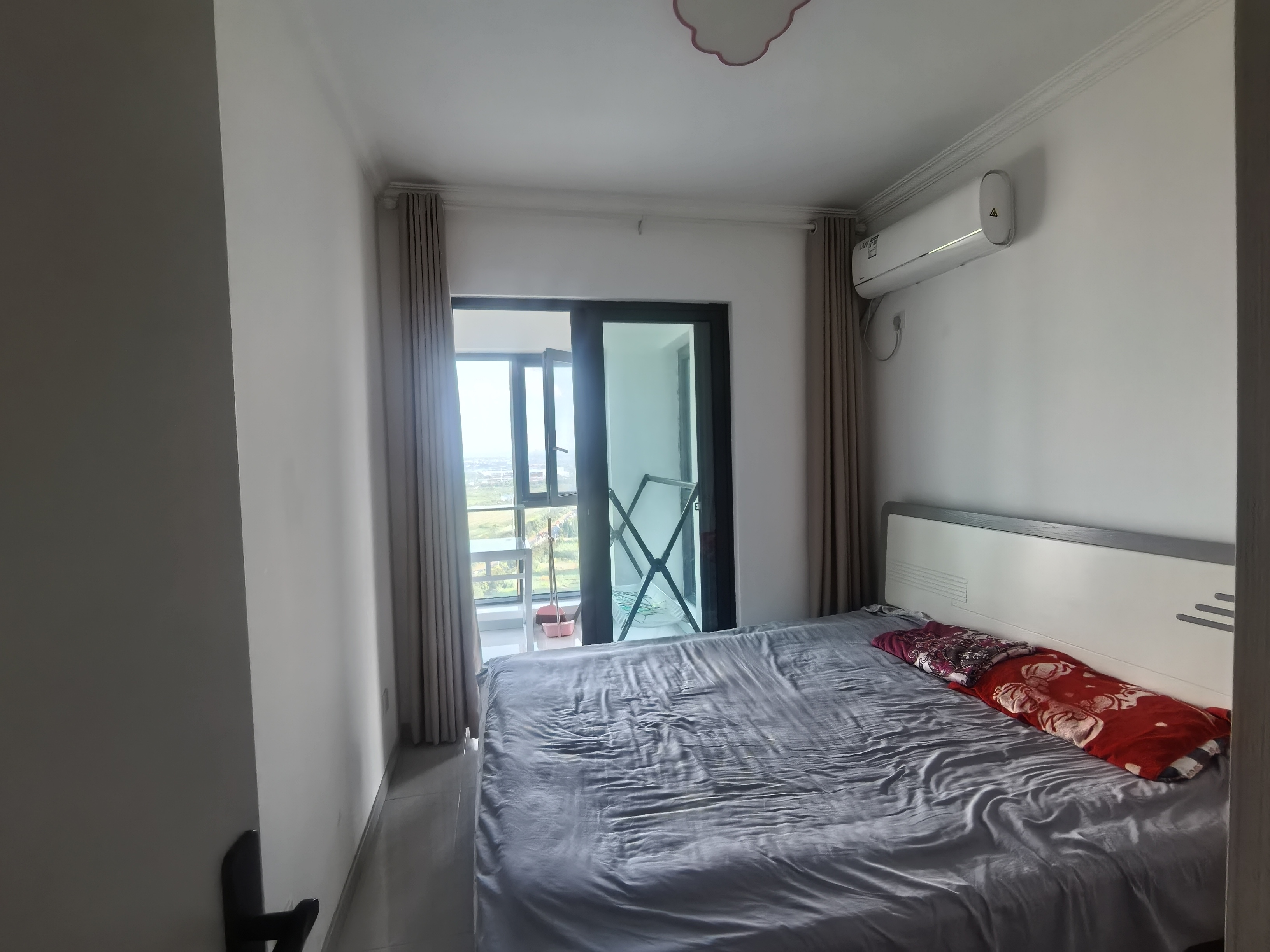 观澜台 3室2厅1卫 102.00m&sup2;