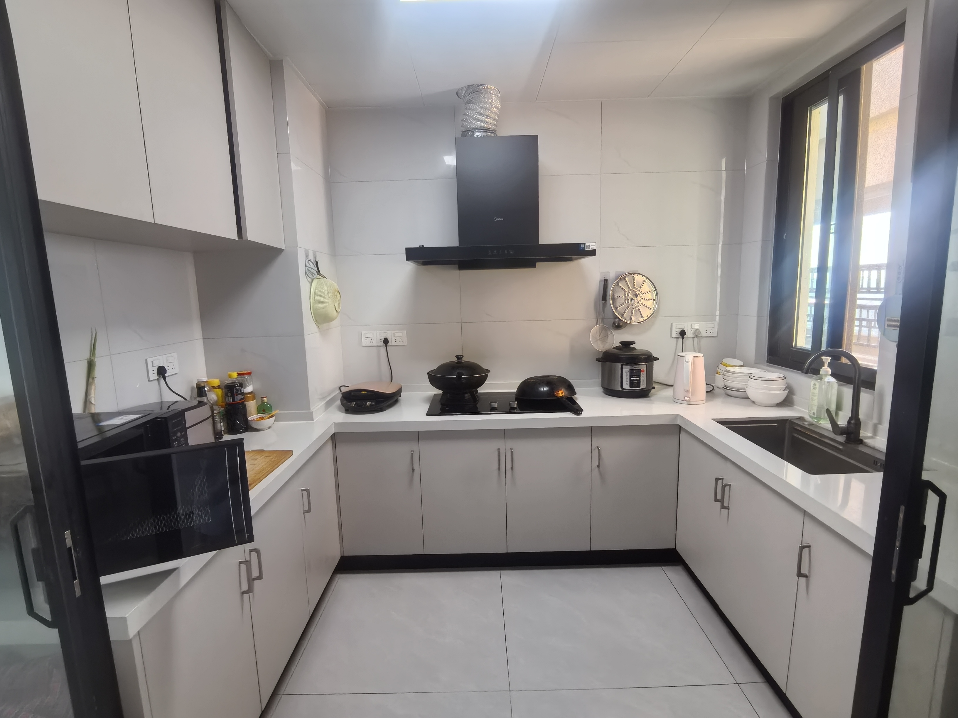 观澜台 3室2厅1卫 102.00m&sup2;