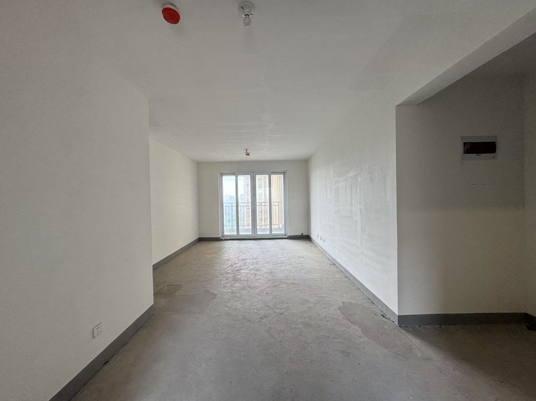 新城香溢紫郡 4室2厅2卫 141m²