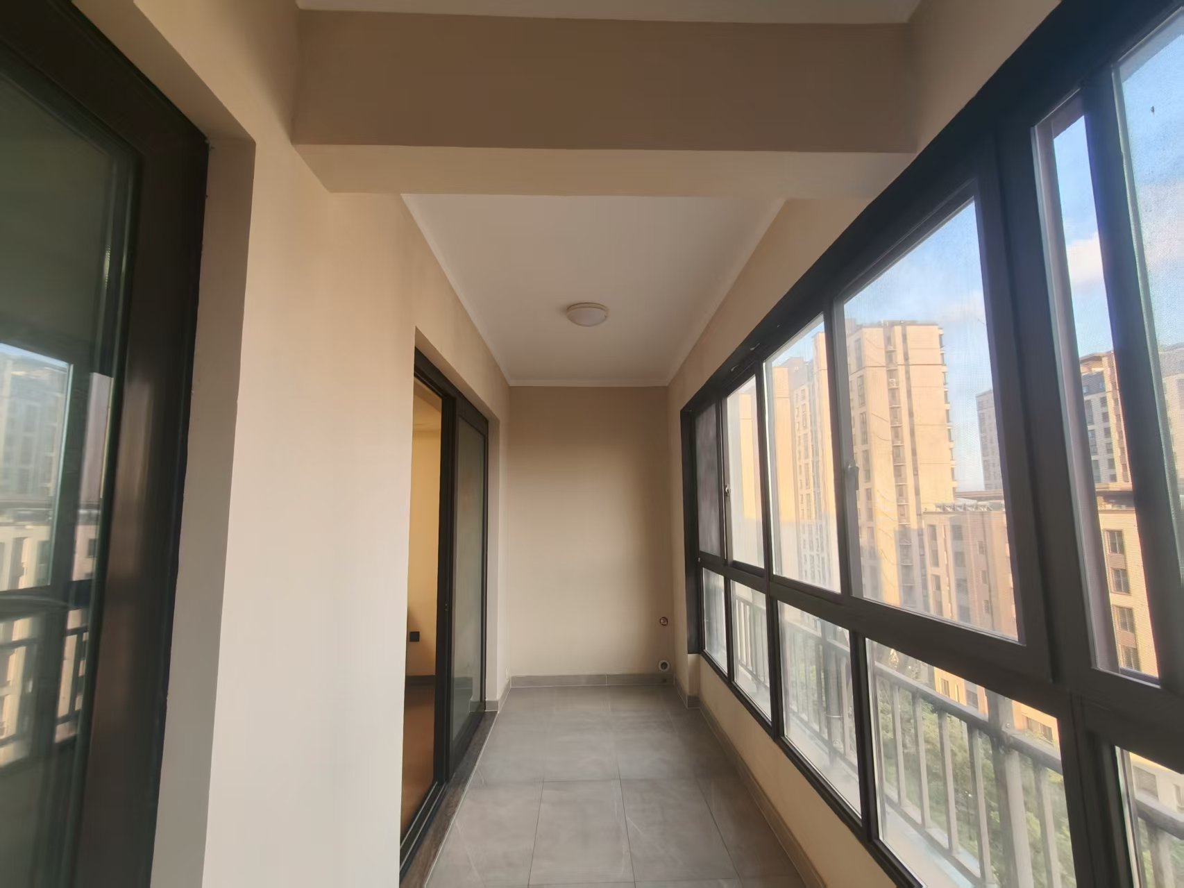 湖山源著 3室2厅2卫 125m&sup2;