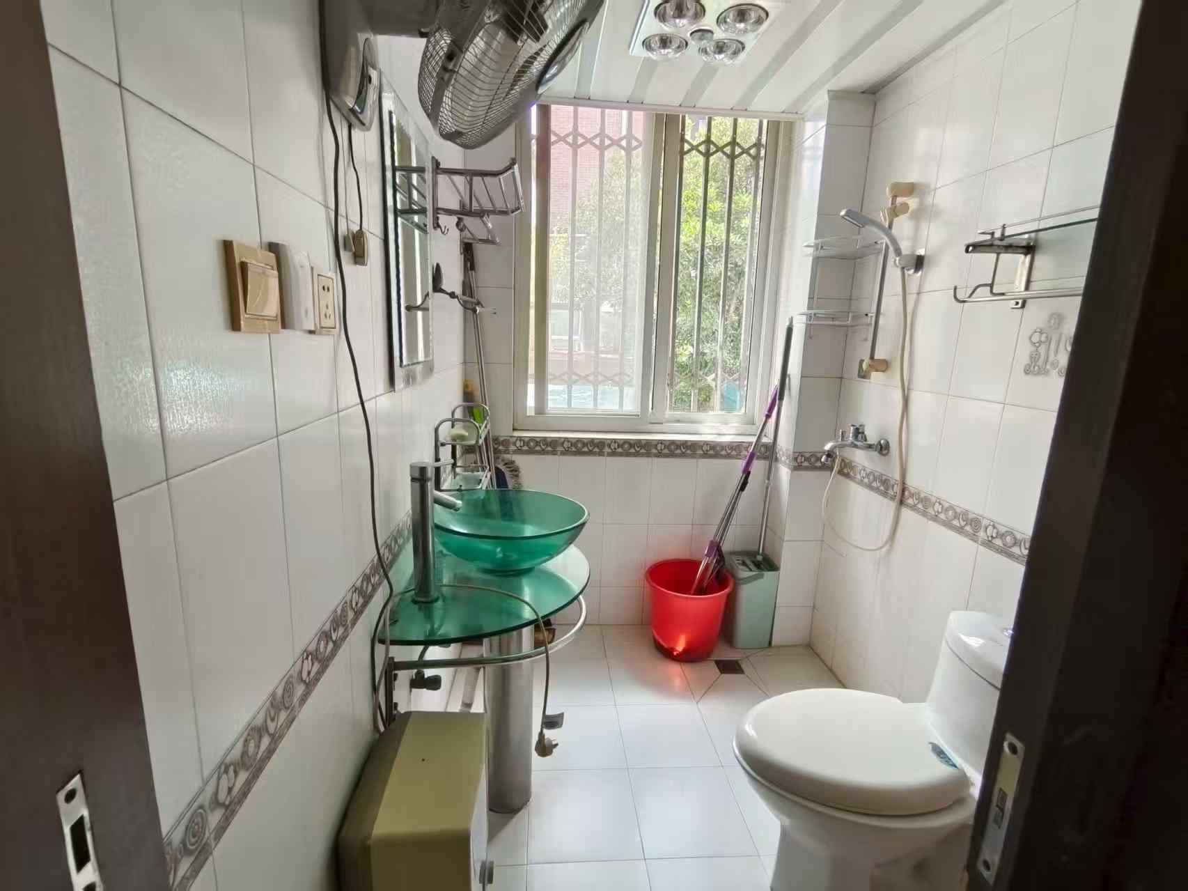 姚港路22号 3室1厅1卫 79.68m&sup2;