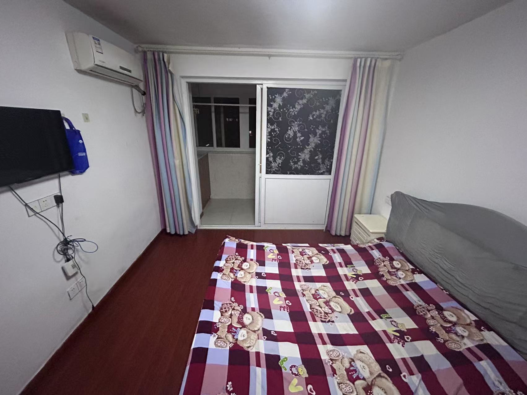 兴和家园 2室1厅1卫 99m&sup2;