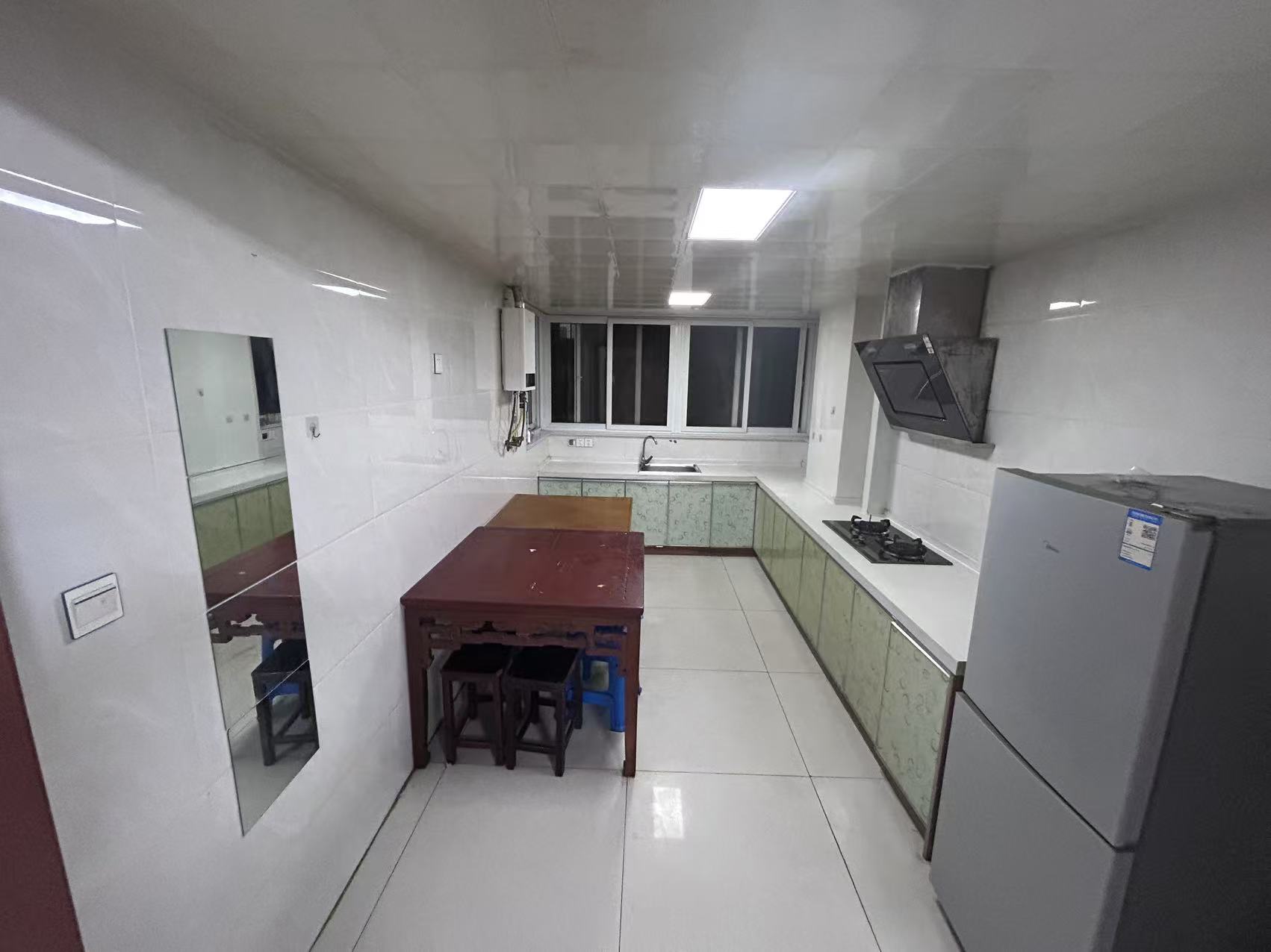 兴和家园 2室1厅1卫 99m&sup2;