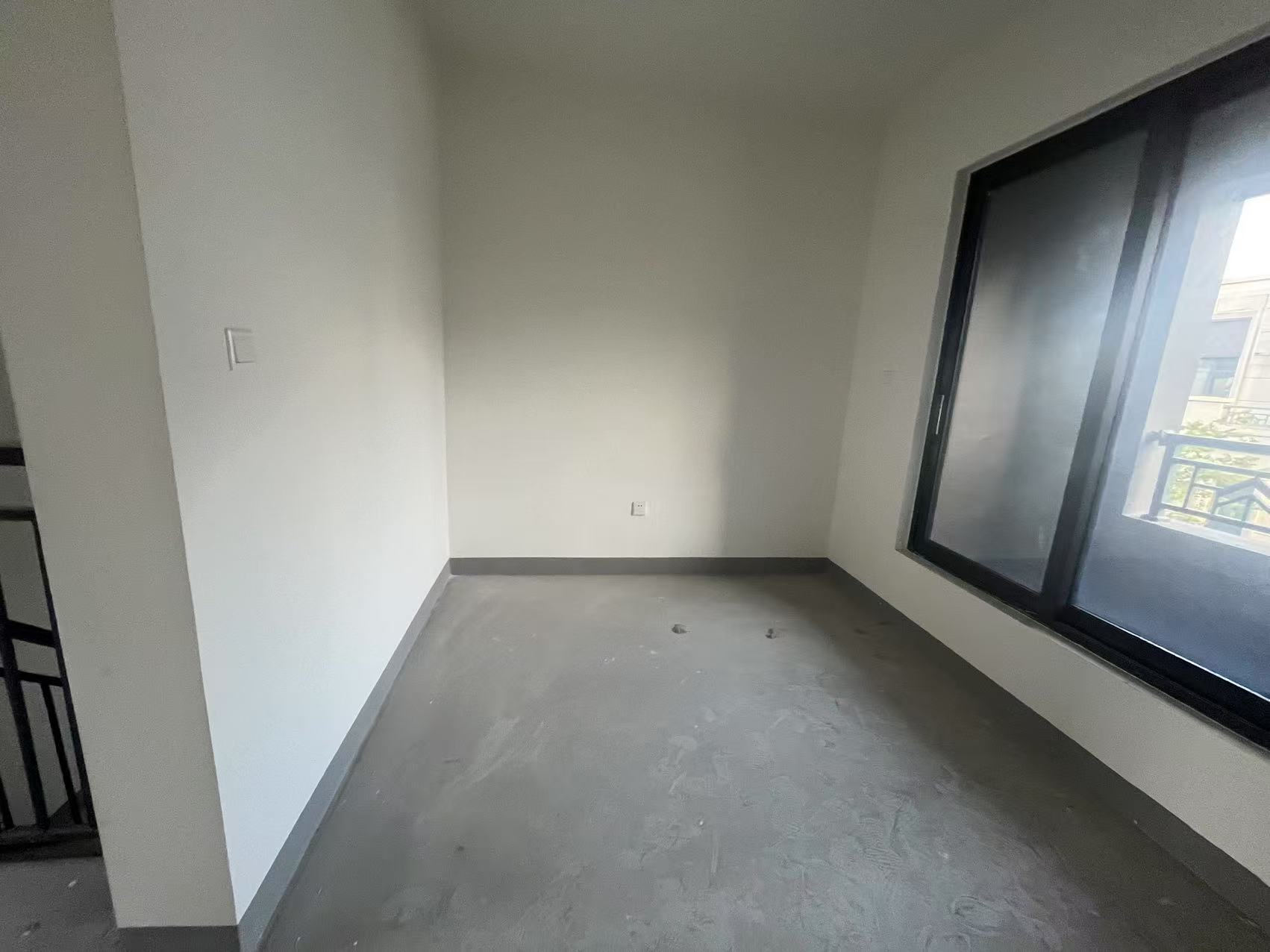 招商新城雍景湾 3室2厅3卫 168m&sup2;