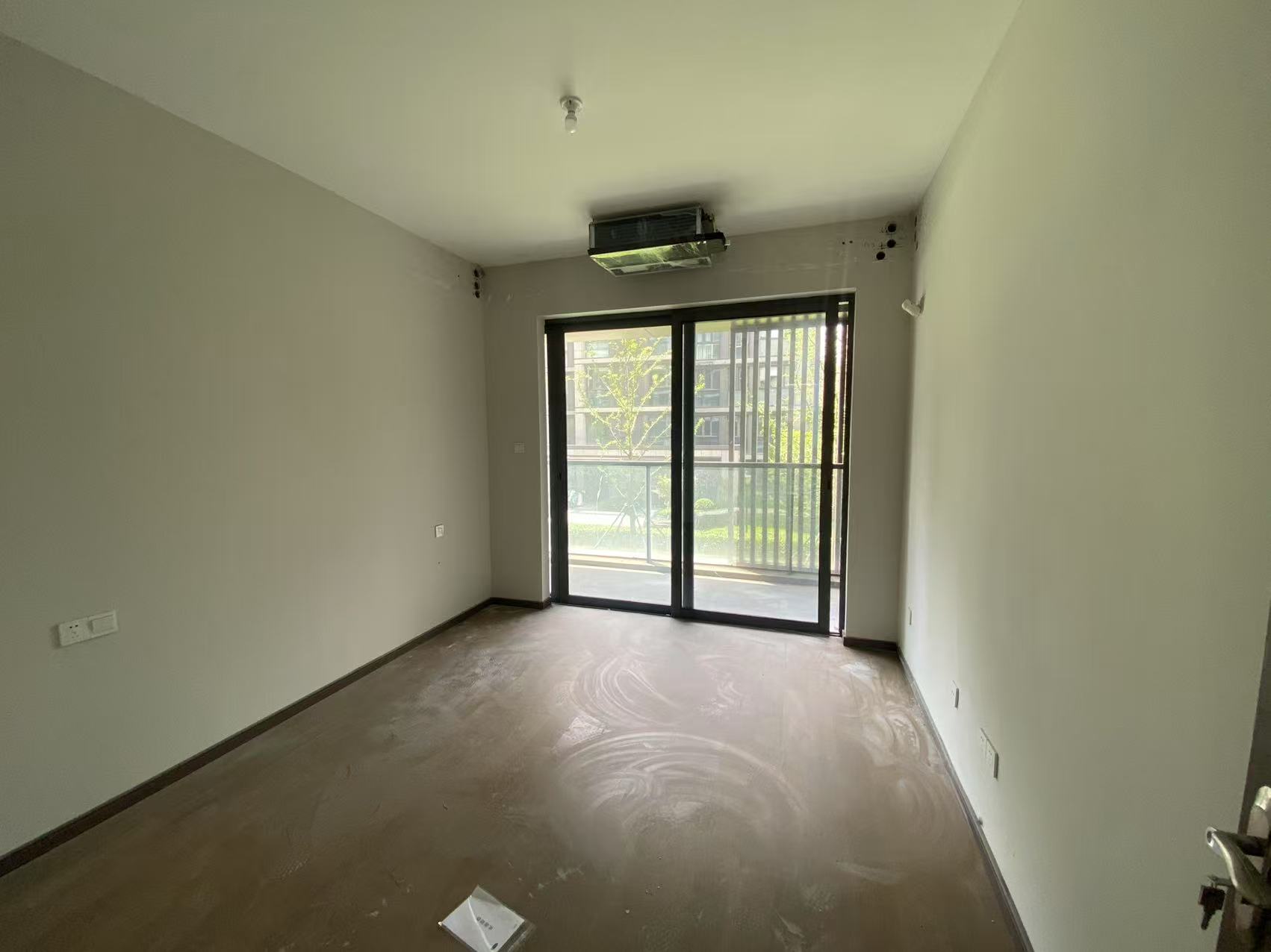 绿城蘭园 5室3厅3卫 215.38m&sup2;