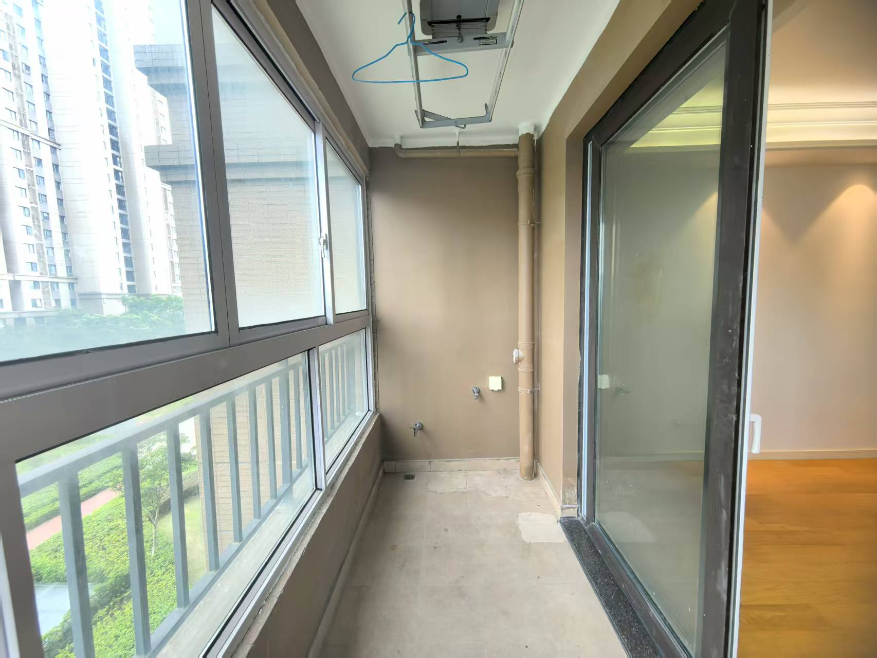 中海碧林湾 3室2厅2卫 113.74m&sup2;