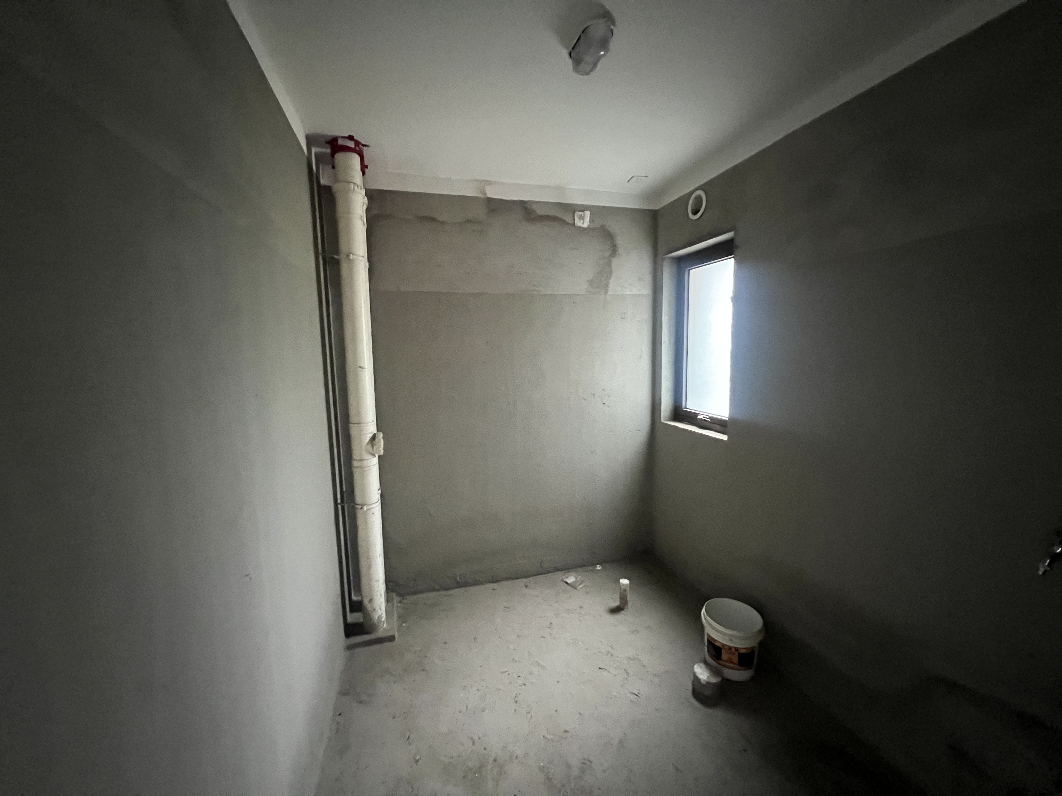 华强城 4室2厅2卫 142.17m&sup2;