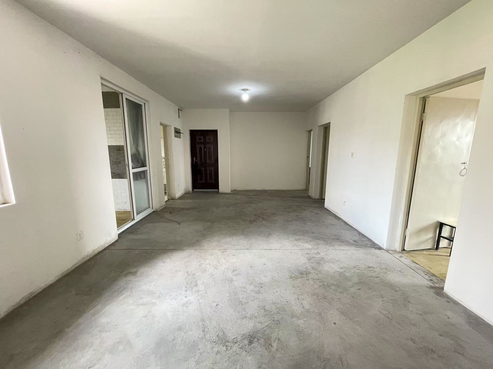 江海东苑 3室2厅1卫 133m²