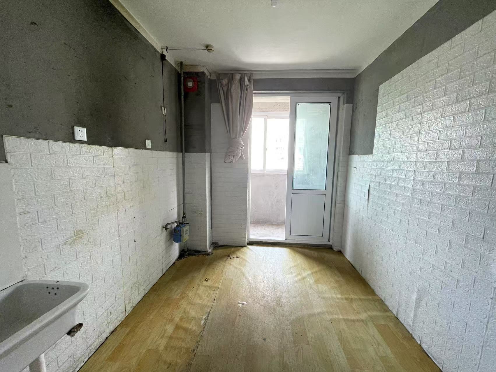 江海东苑 3室2厅1卫 133m&sup2;