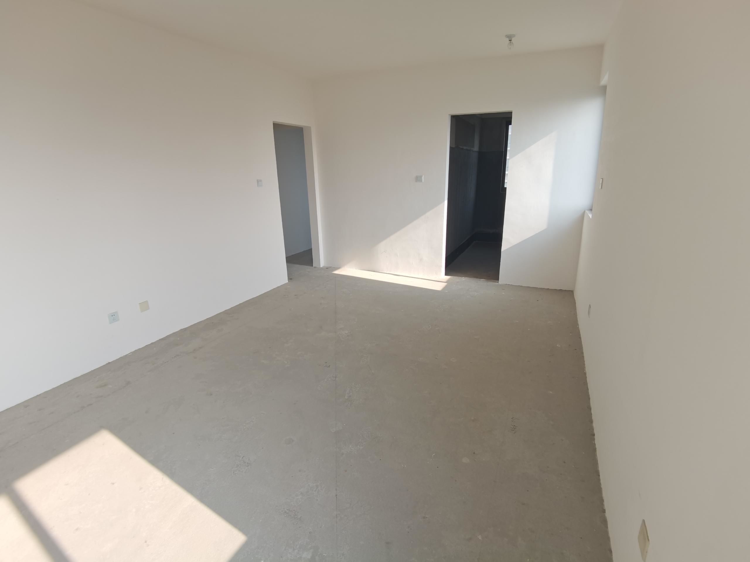 翰铂府南区 4室2厅2卫 175m&sup2;
