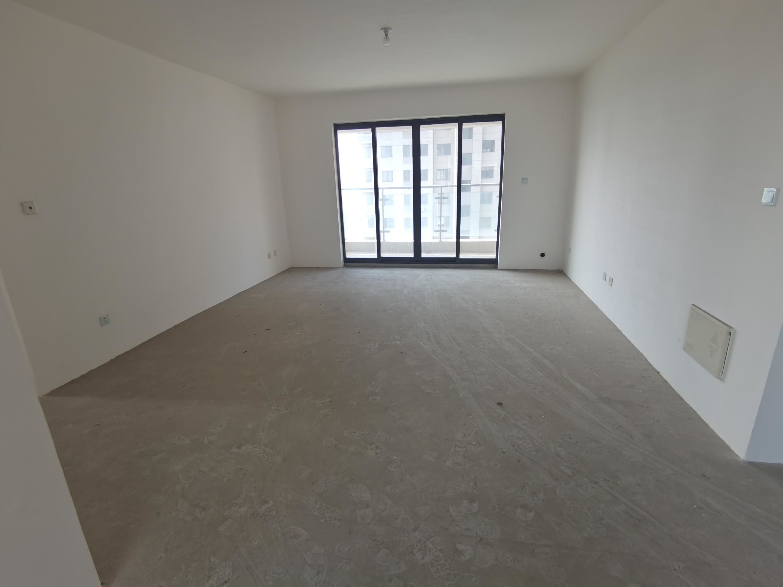 翰铂府南区 4室2厅2卫 175m&sup2;