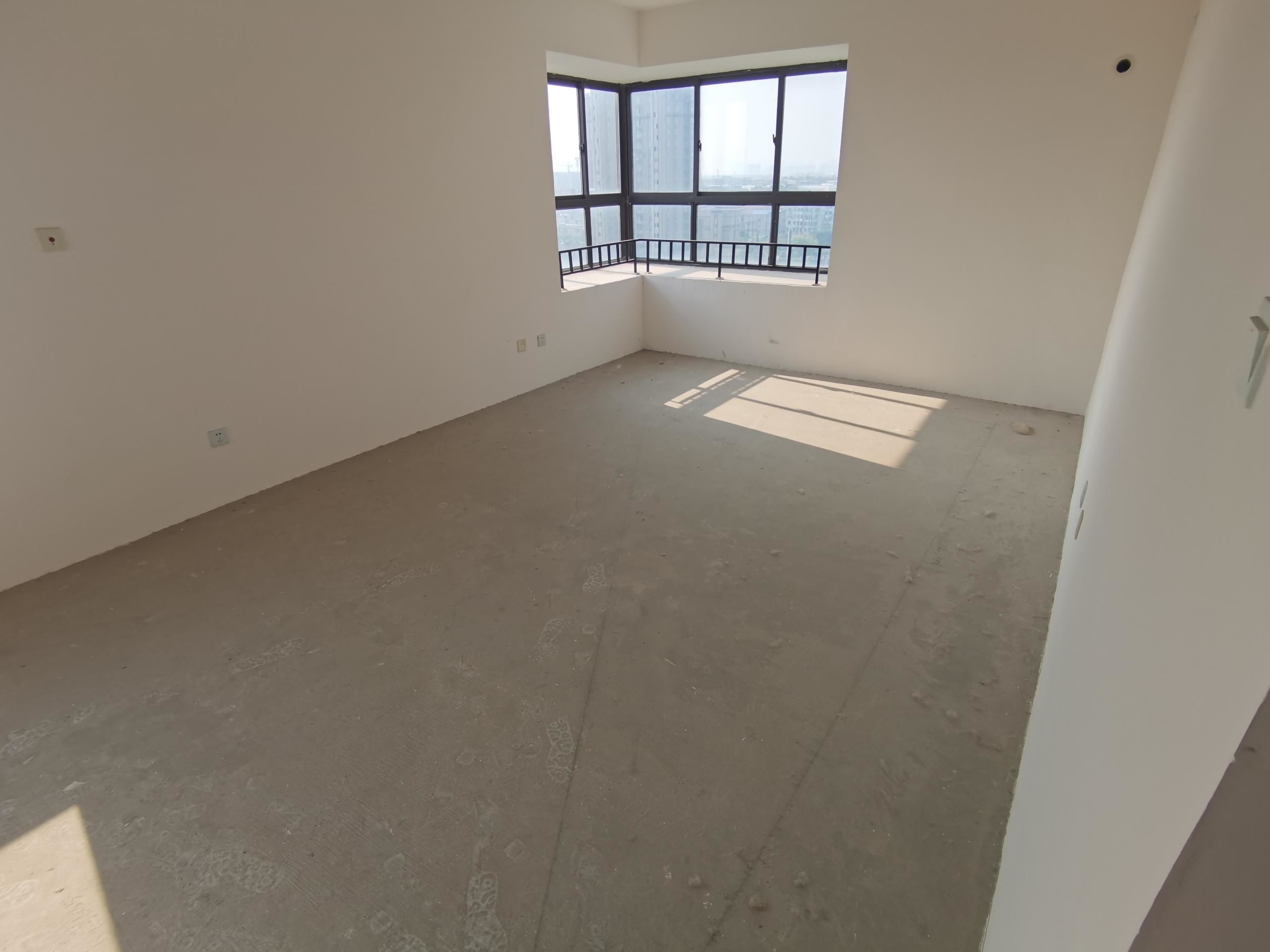翰铂府南区 4室2厅2卫 175m&sup2;
