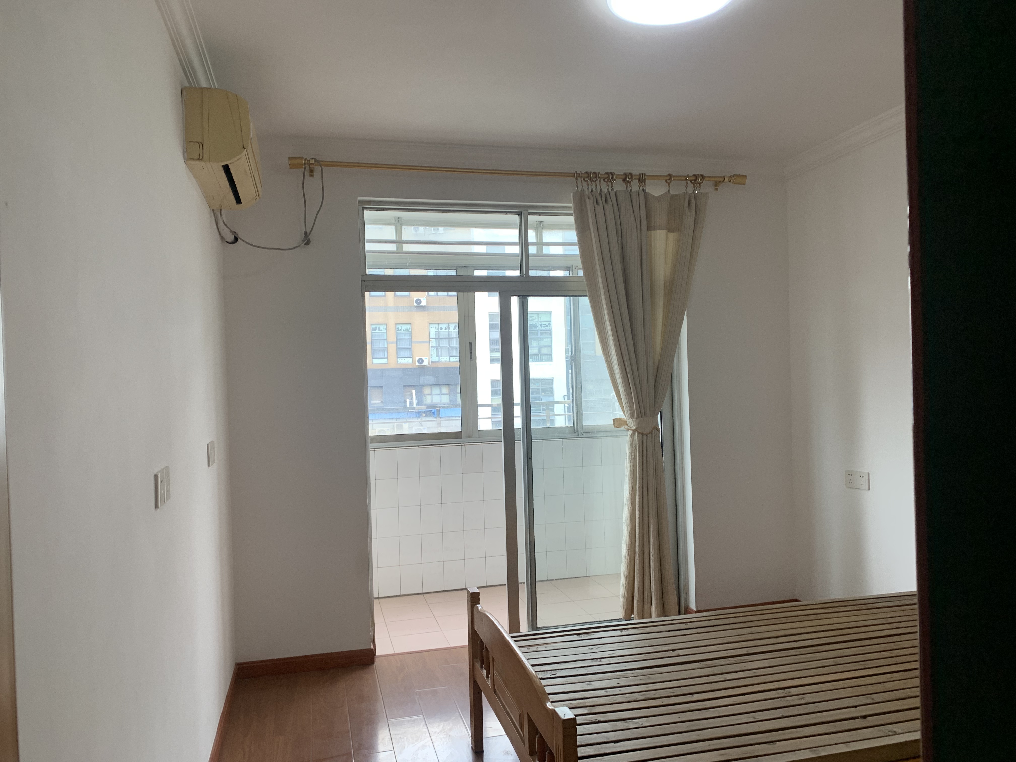 新桥新村 2室1厅1卫 68.00m&sup2;
