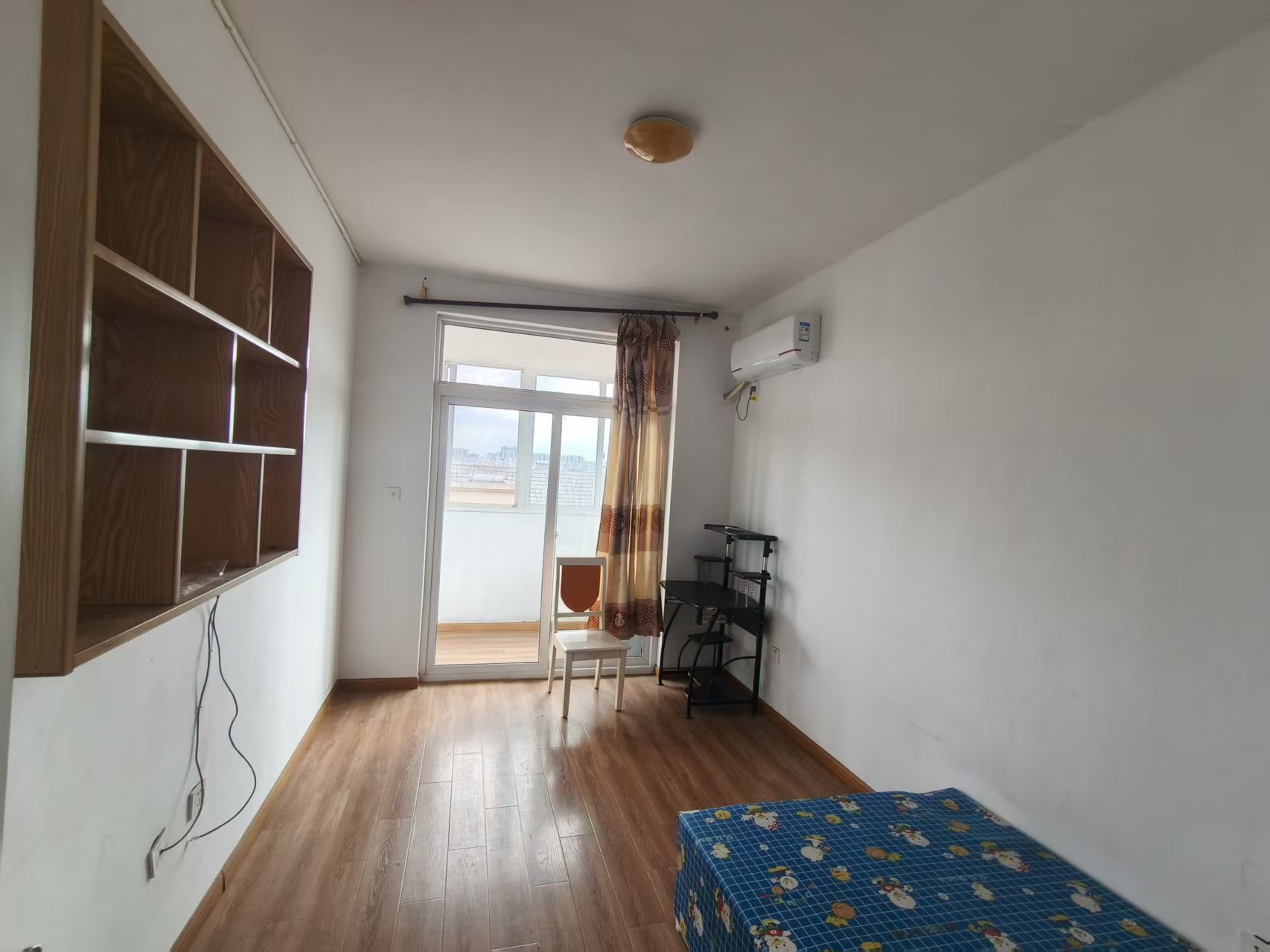 天晖苑 3室2厅1卫 131.00m&sup2;