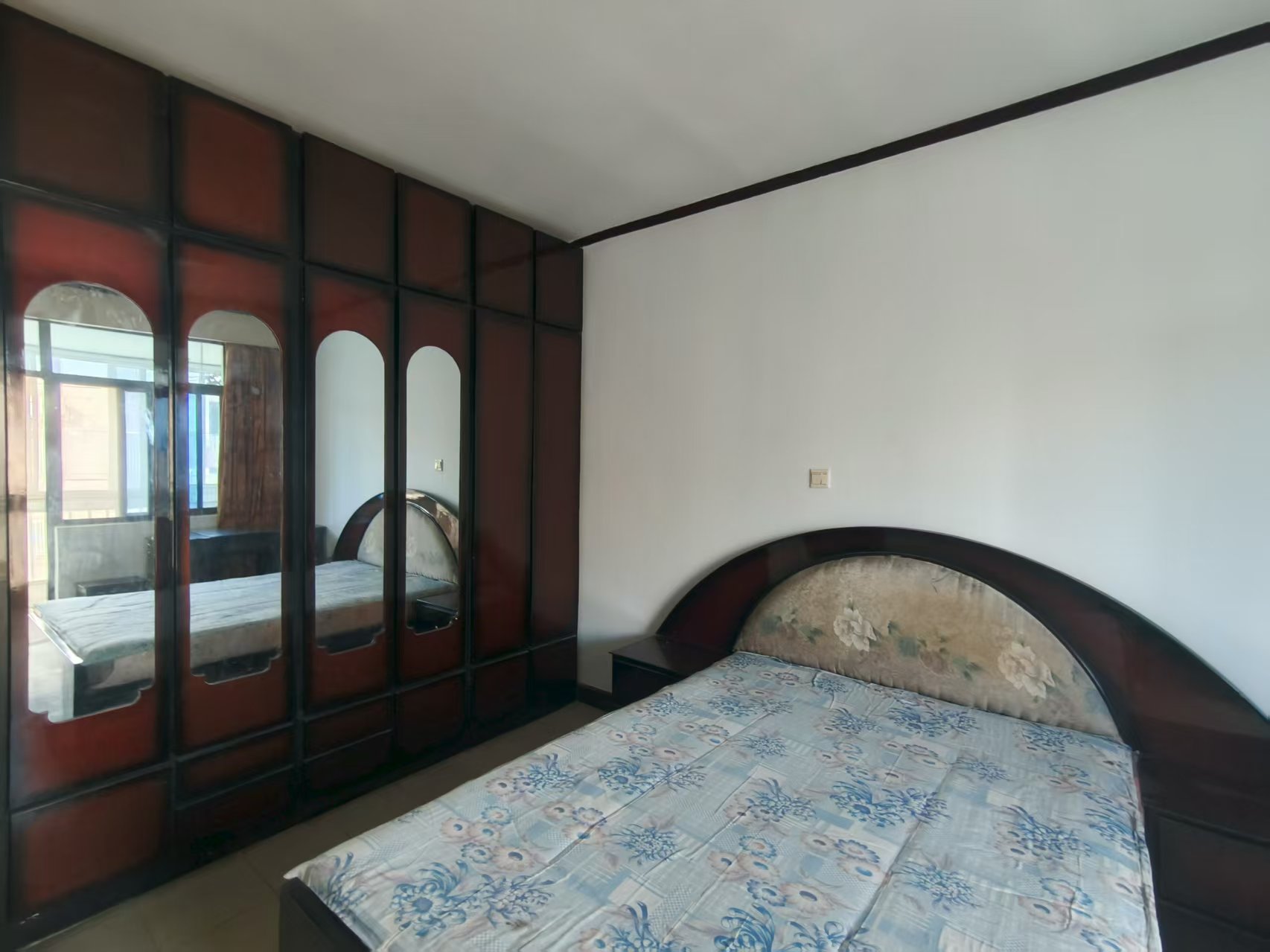八角亭小区 3室2厅1卫 80m&sup2;