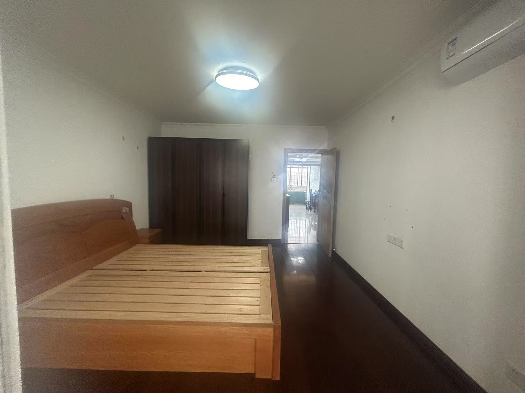 城港花苑东区 2室1厅1卫 80m&sup2;