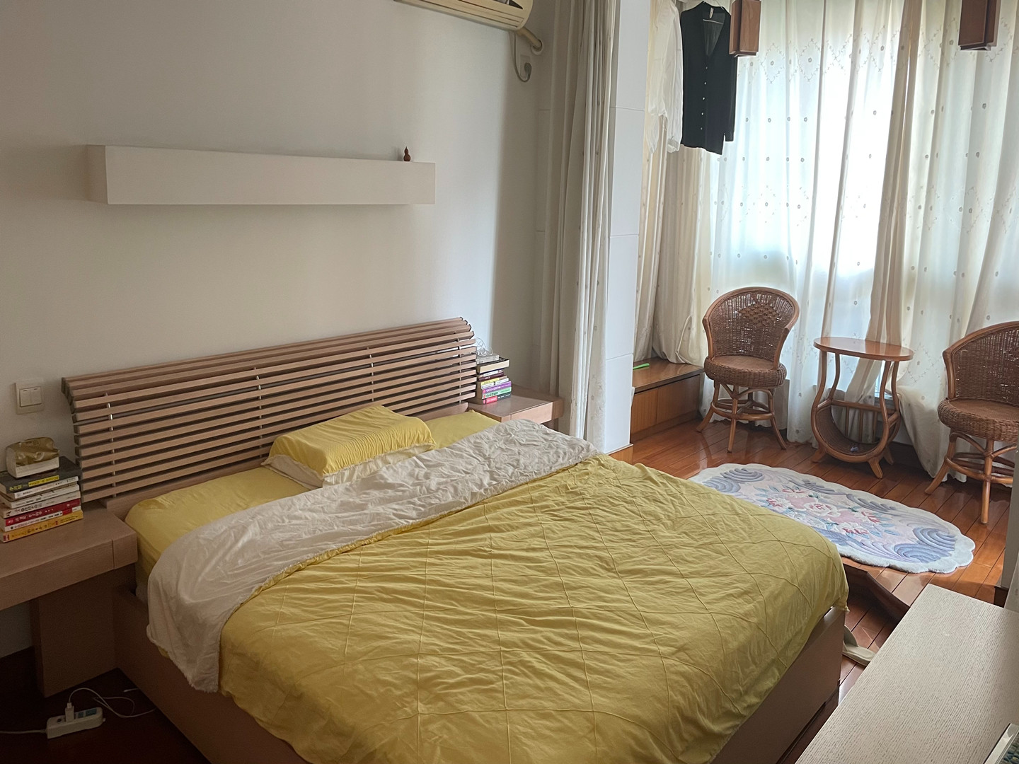 五一新村西区 3室2厅1卫 114m&sup2;