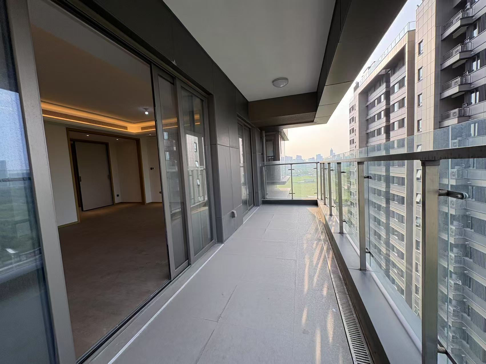 仁恒公园世纪 3室2厅2卫 160m&sup2;