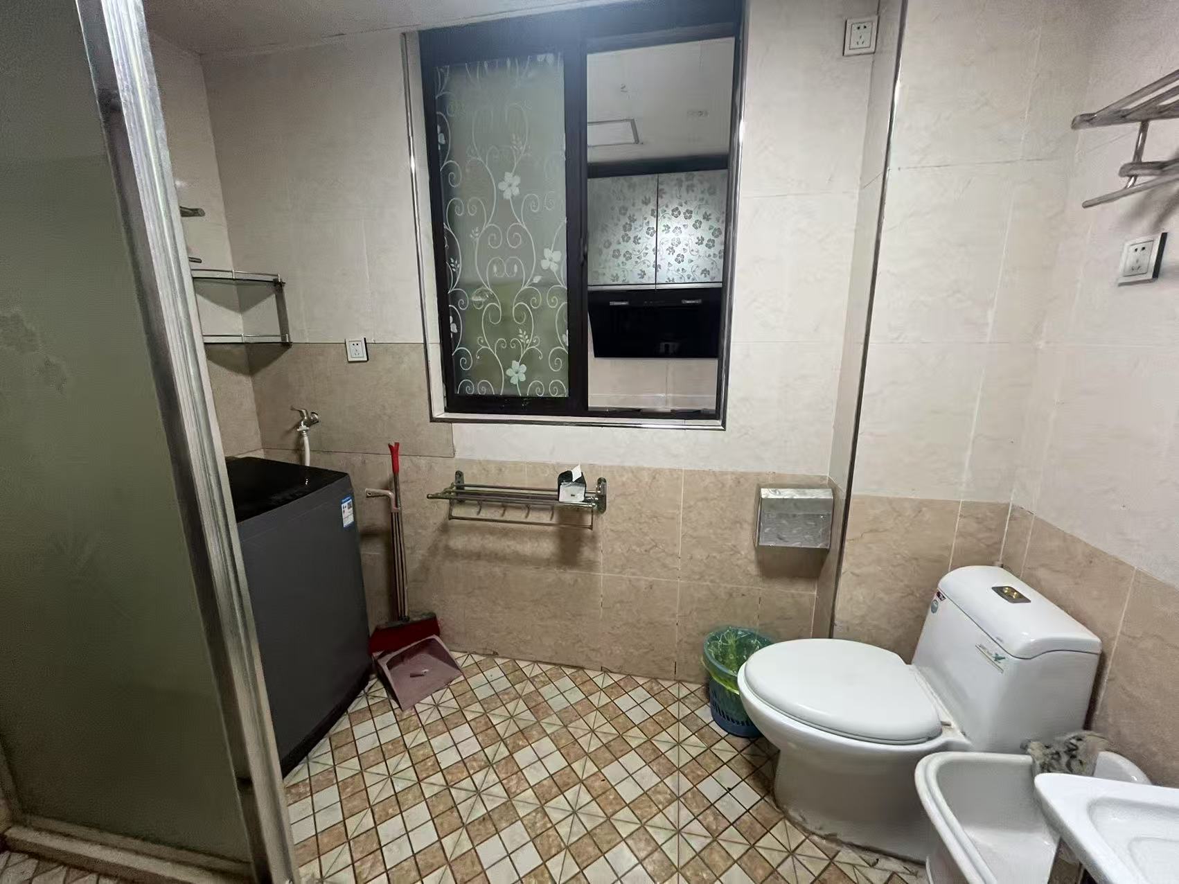 金桥南苑 3室2厅1卫 113.34m&sup2;